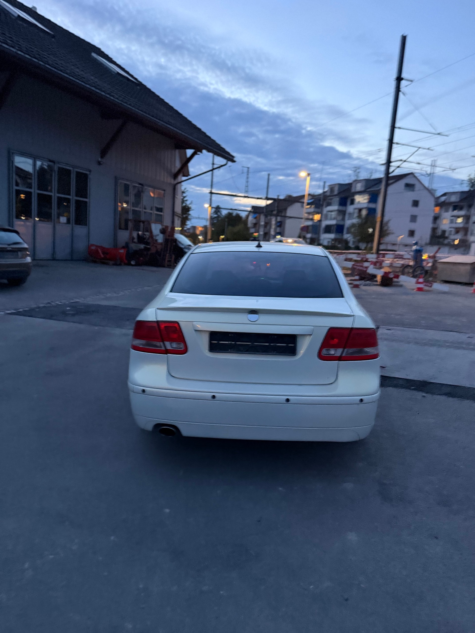 SAAB 9-3 2.0T Aero-image-7