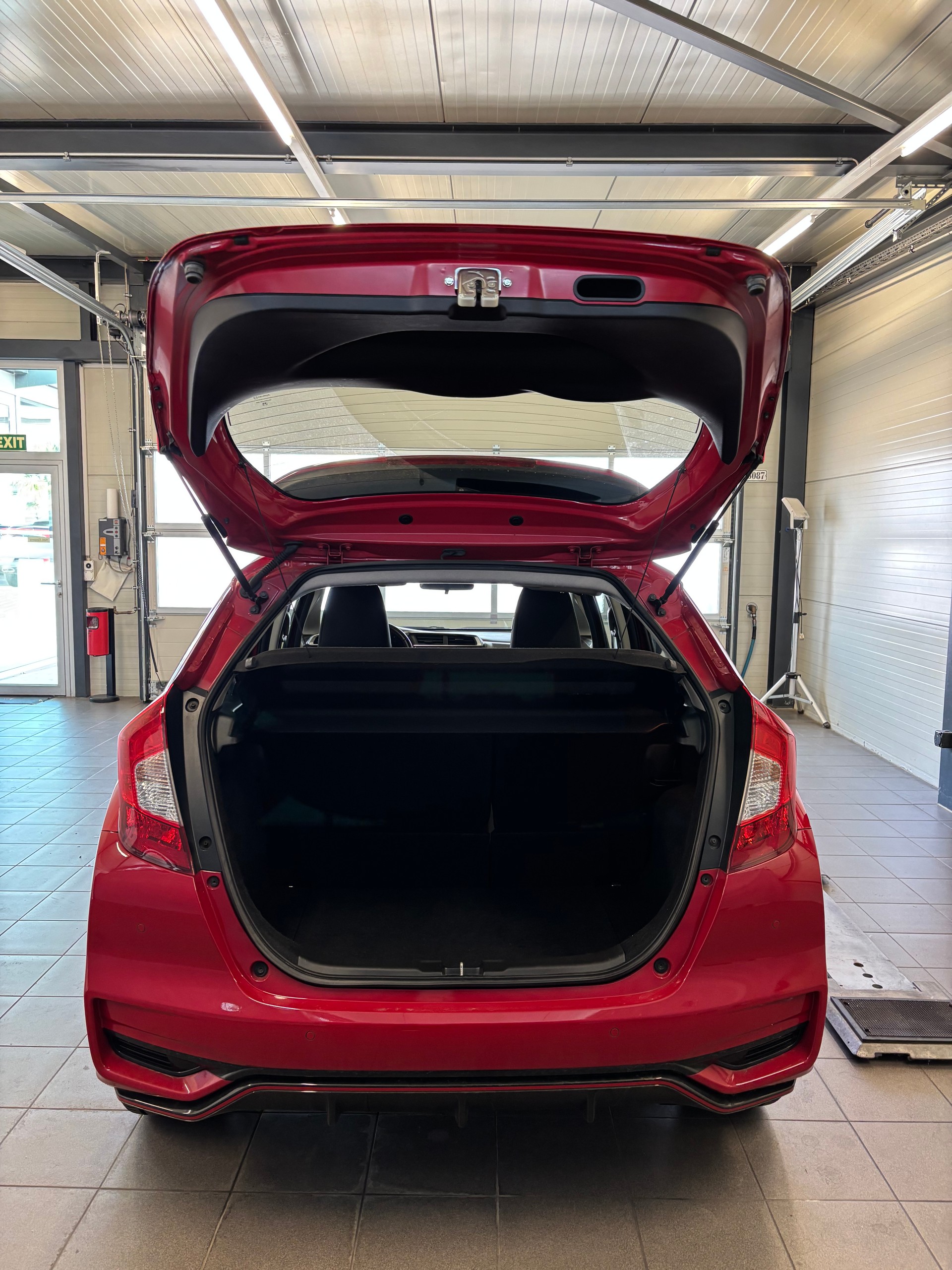 HONDA Jazz 1.5i-VTEC Dynamic CVT-image-14