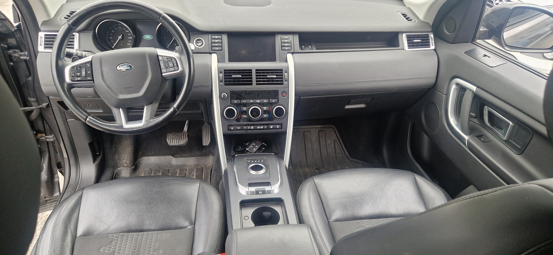 LAND ROVER Discovery Sport 2.0 TD4 HSE Luxury AT9-image-8