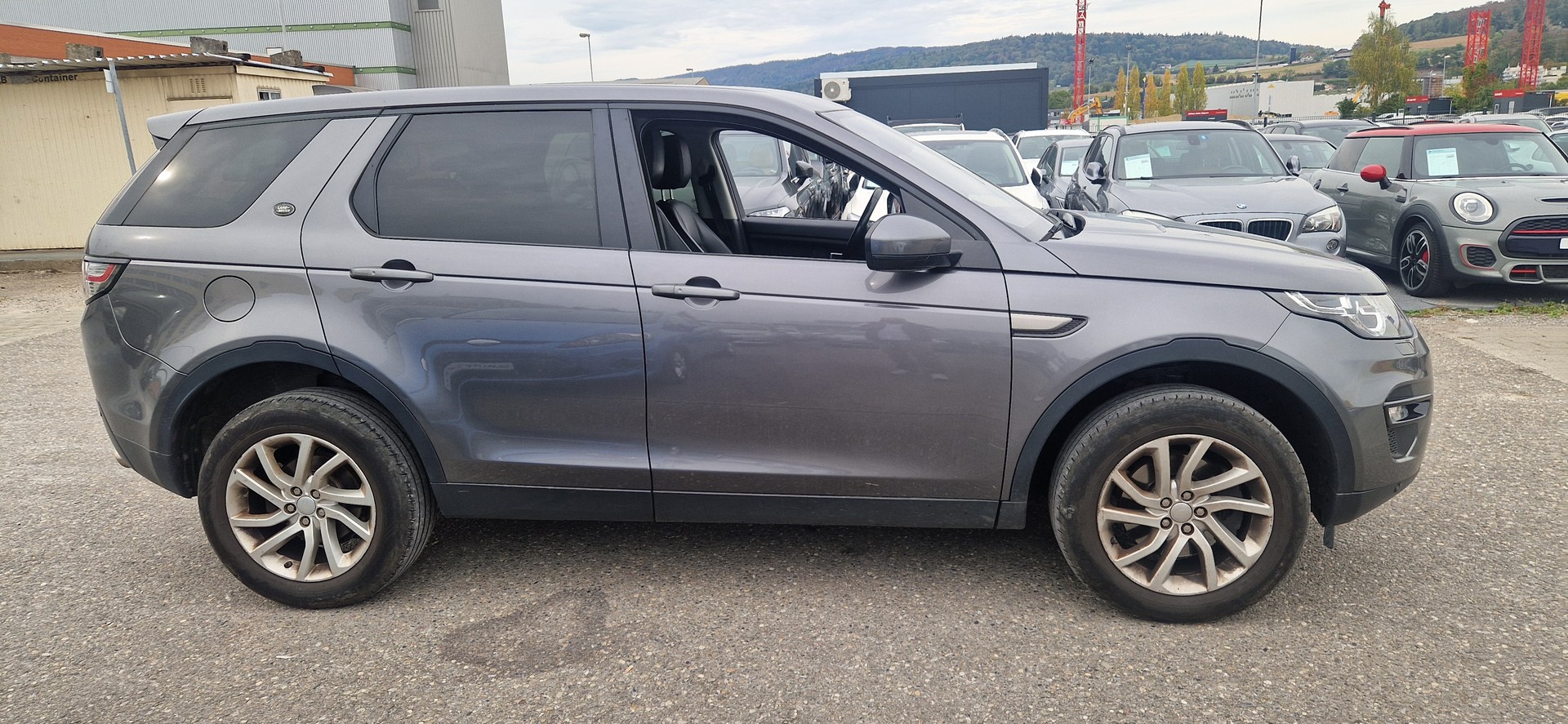 LAND ROVER Discovery Sport 2.0 TD4 HSE Luxury AT9-image-3