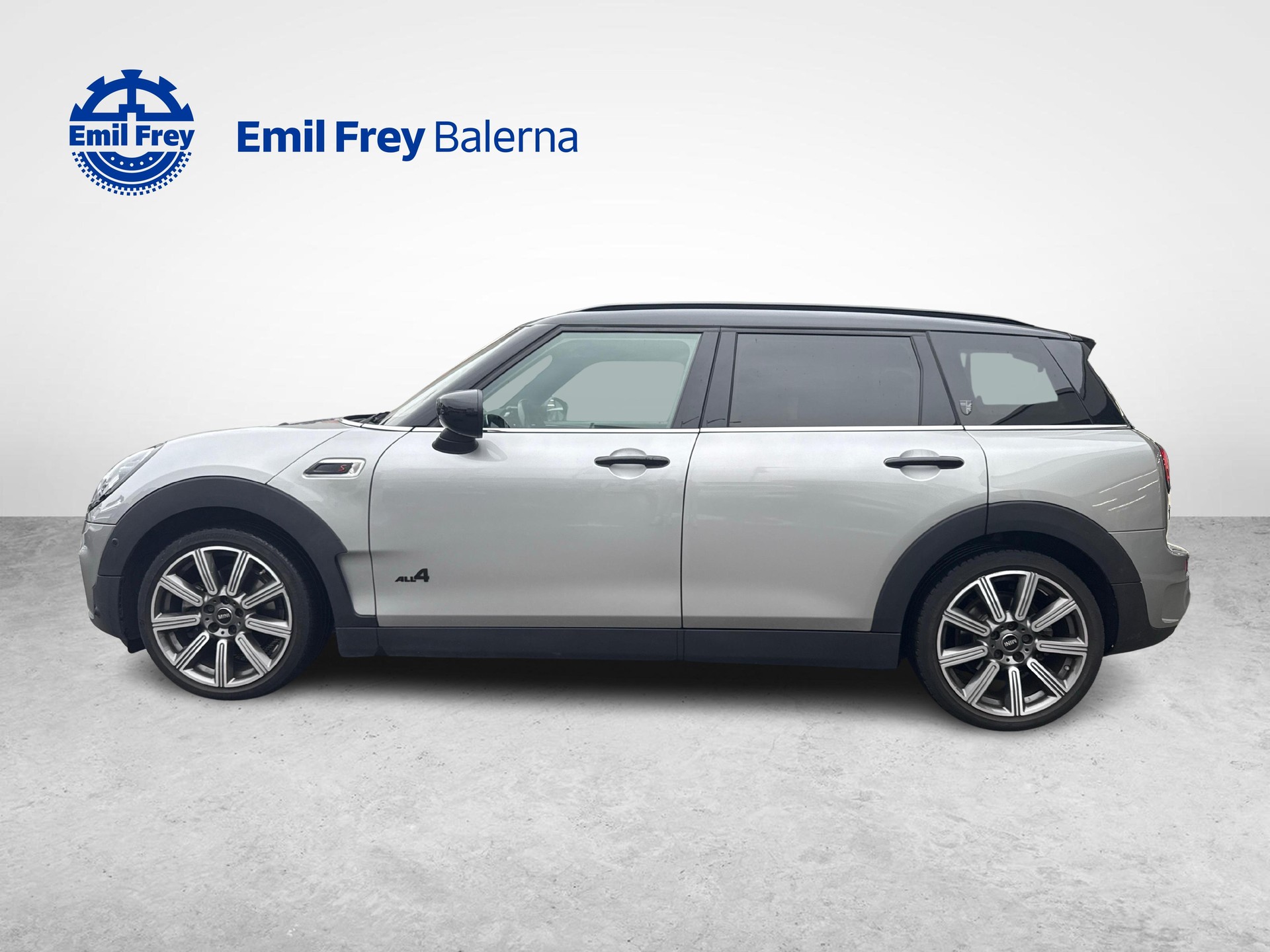 MINI Cooper S ALL4 Clubman F54-image-2