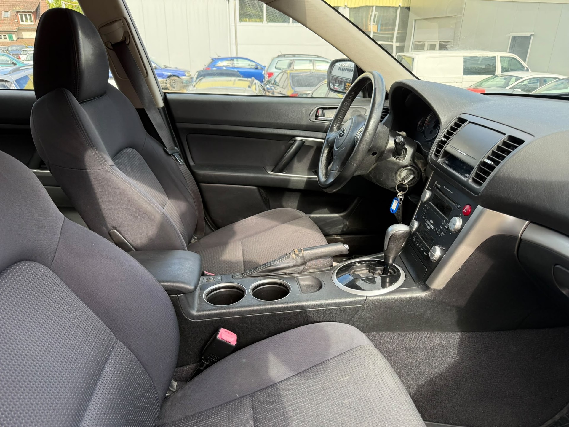 SUBARU Legacy 2.0R AWD Limited Automatic-image-9