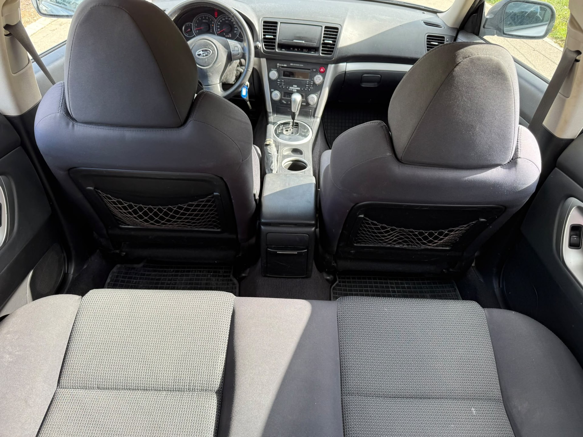 SUBARU Legacy 2.0R AWD Limited Automatic-image-10