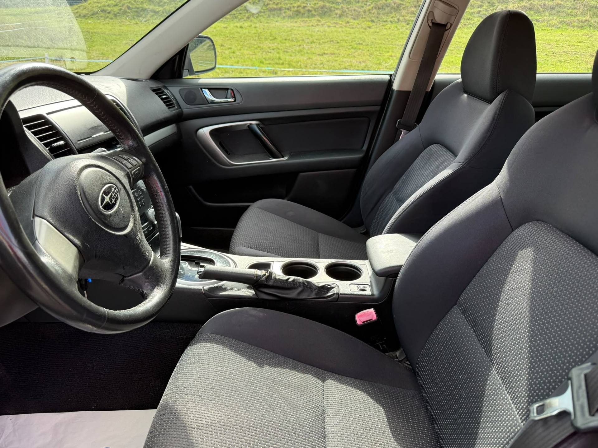 SUBARU Legacy 2.0R AWD Limited Automatic-image-14