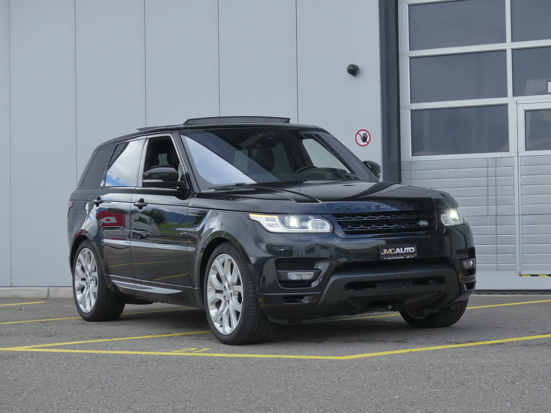LAND ROVER RR Sport 3.0SDV6 HSE Dyn.-image-4