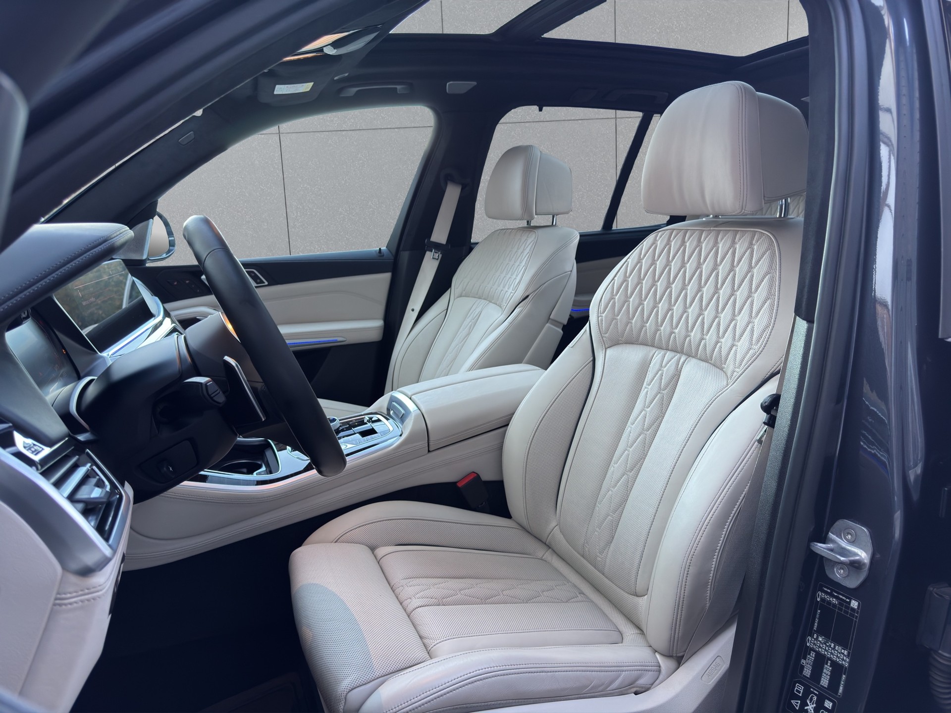 BMW X5 xDrive M50d Steptronic-image-11