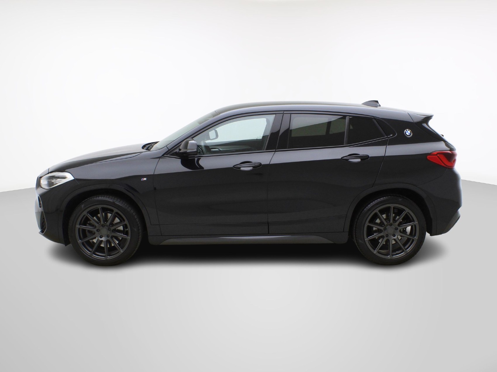 BMW X2 20i xDrive M Sport-image-2