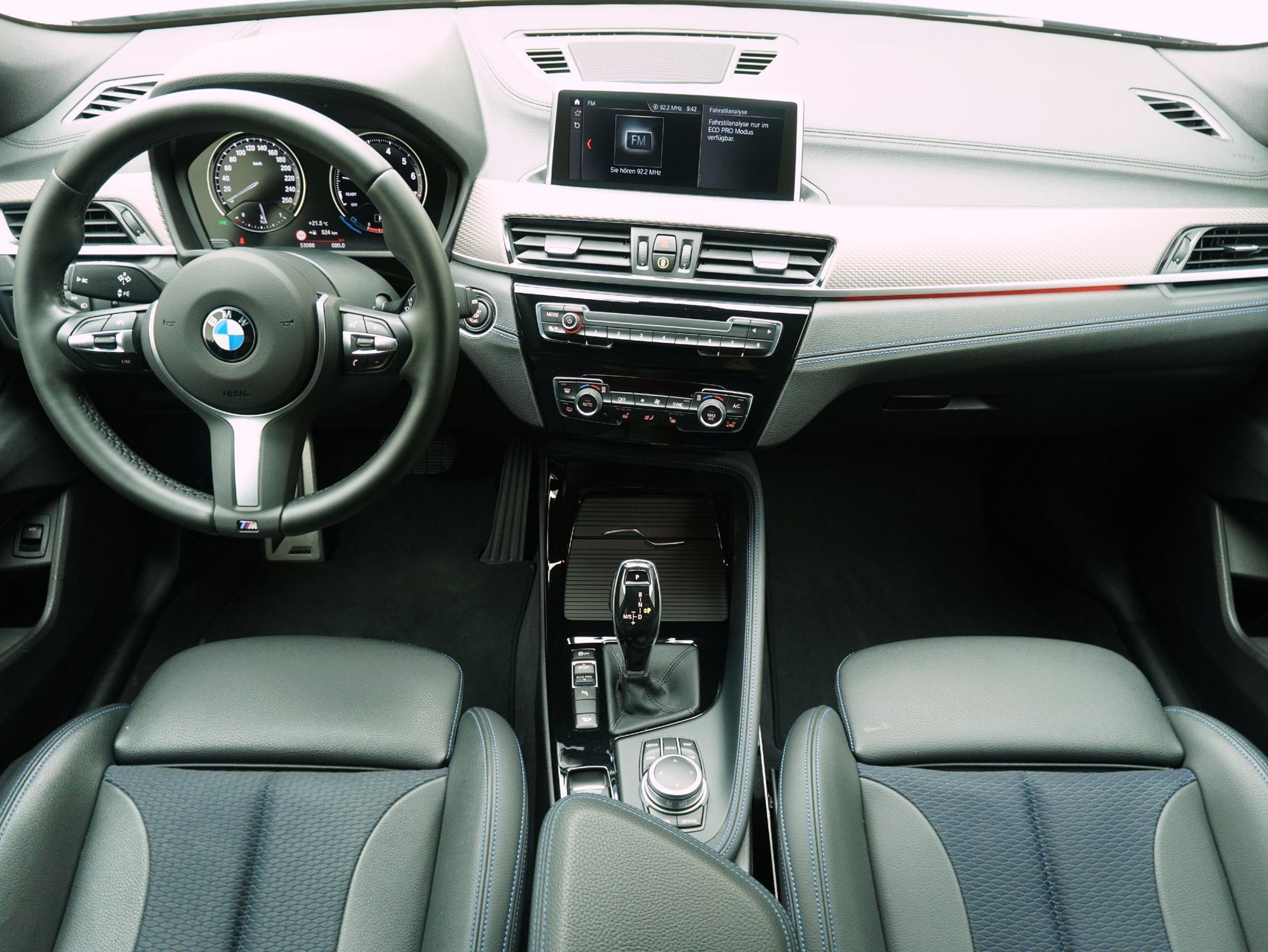 BMW X2 20i xDrive M Sport-image-13