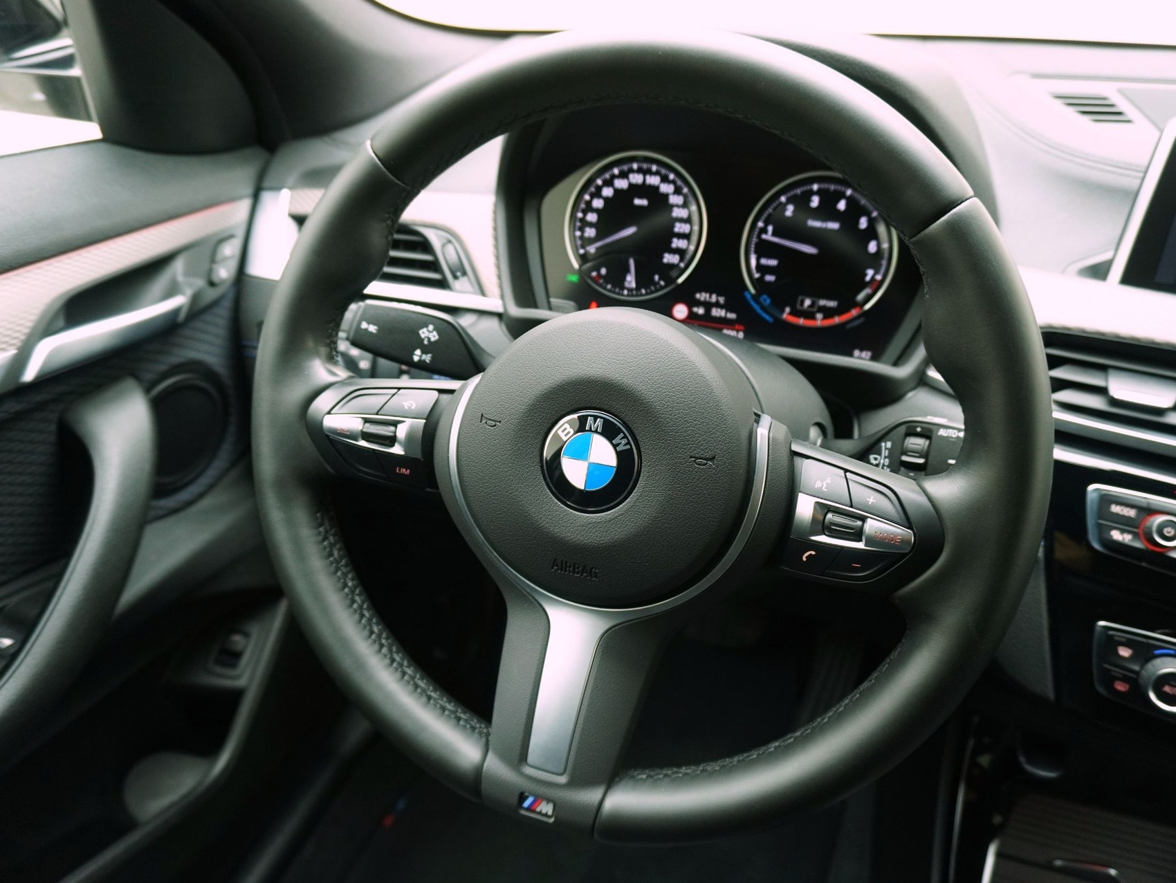 BMW X2 20i xDrive M Sport-image-10