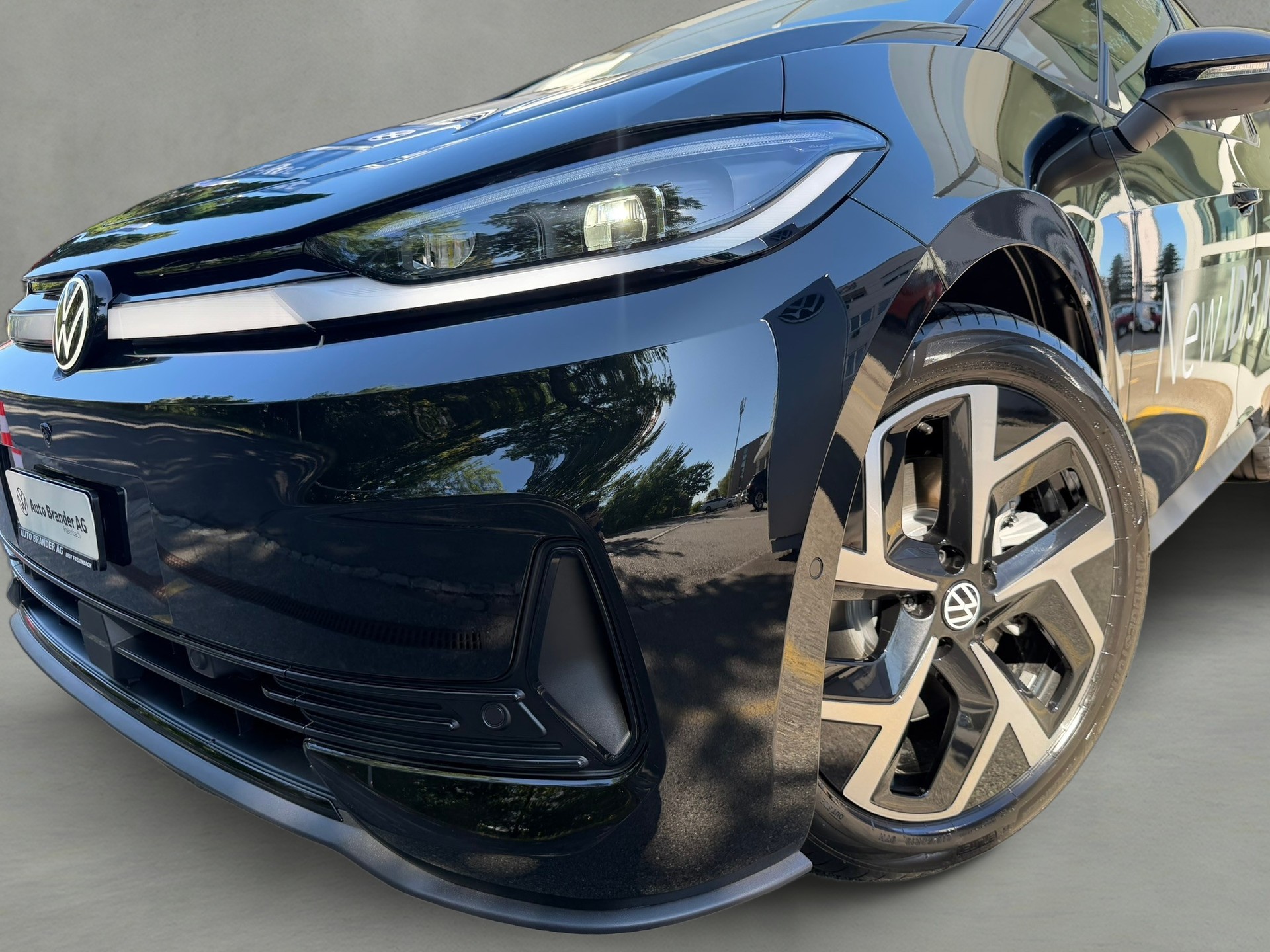 VW ID.3 Neo 79 kWh 231 PS Style-image-2