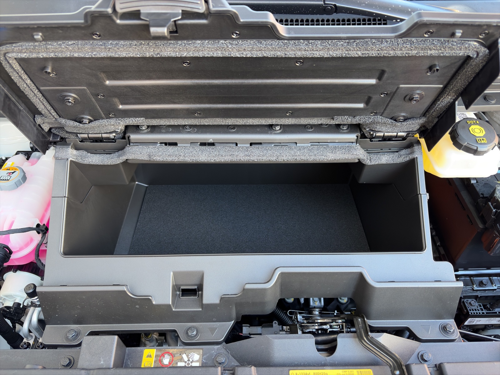 HYUNDAI Staria Cargo 3P 84 kWh Amplia Design-image-17