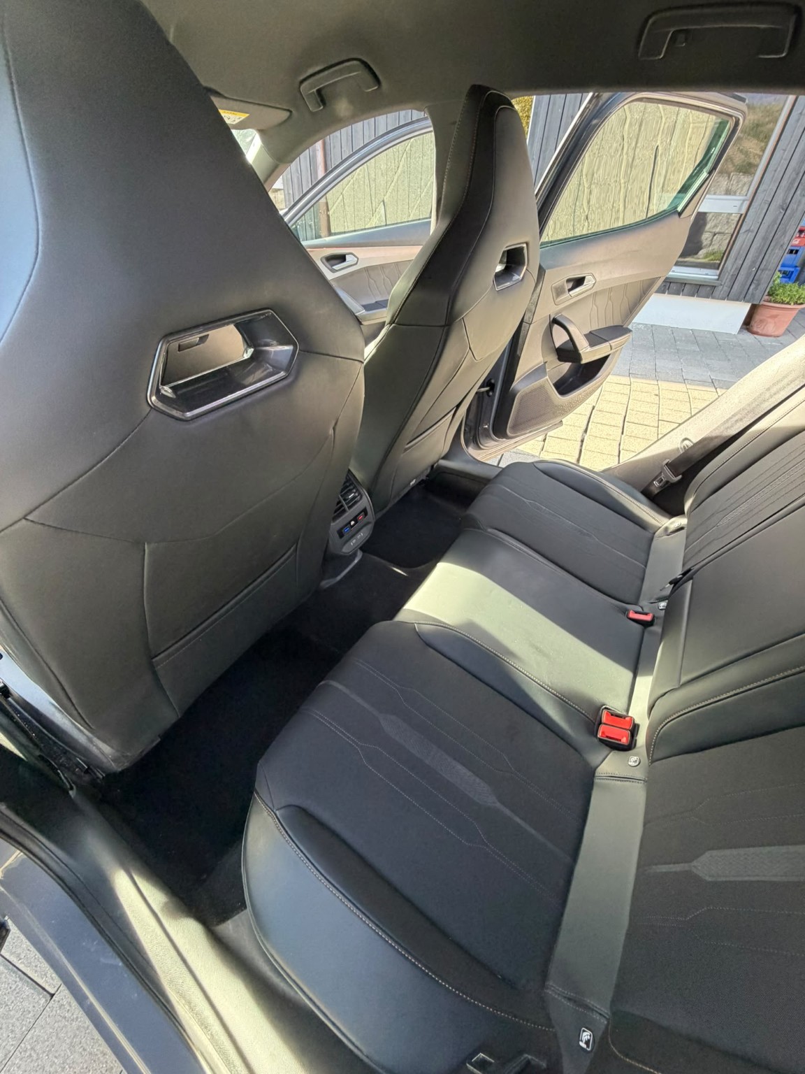 CUPRA 2.0 TSI VZ 4Drive DSG-image-4