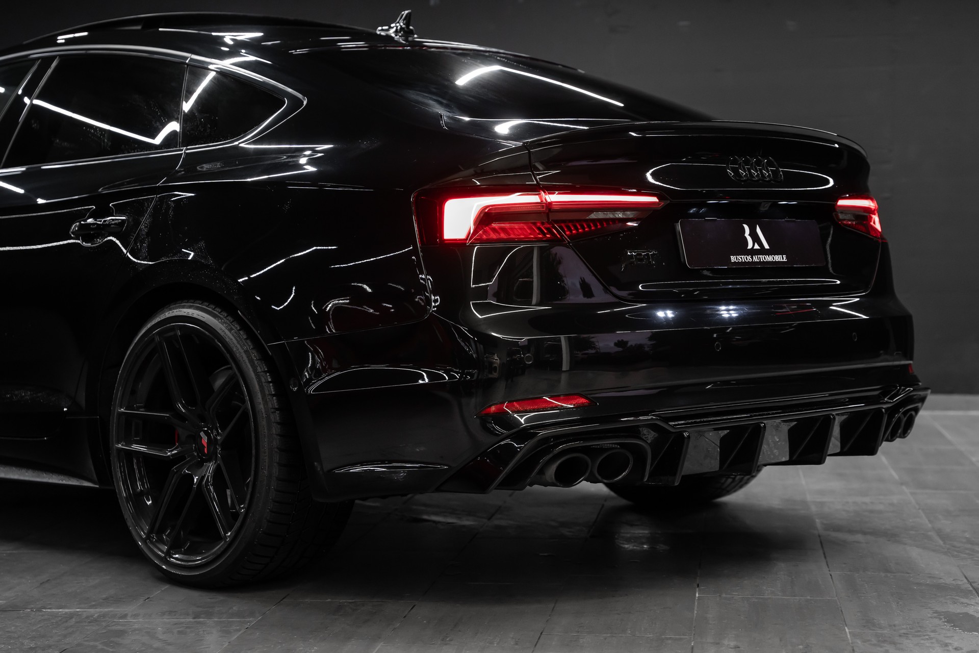 AUDI S5 Sportback 3.0 TFSI quattro tiptronic / CH Auto / Super Aussattung / Maxton Parts / ABT uvm..-image-7