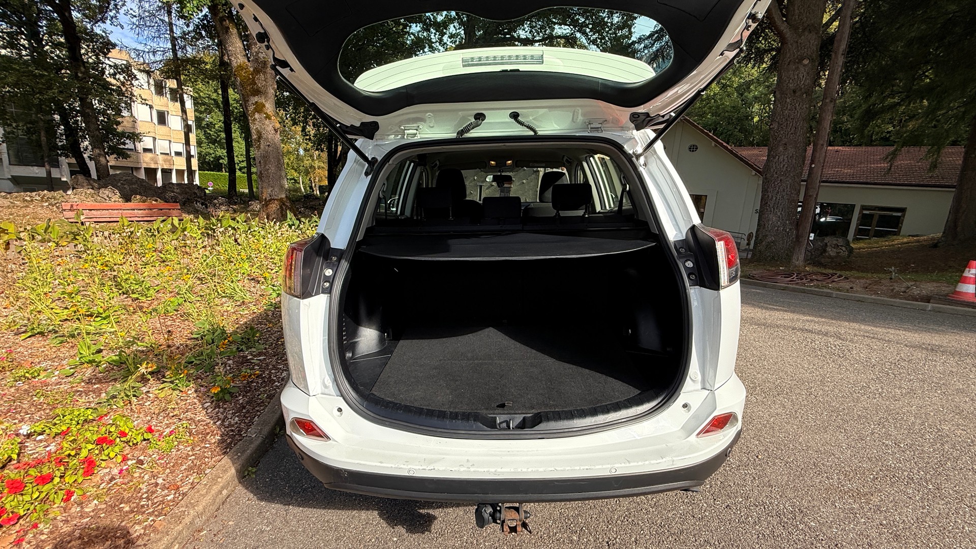 TOYOTA 2.0i VMa Active MdS-image-4