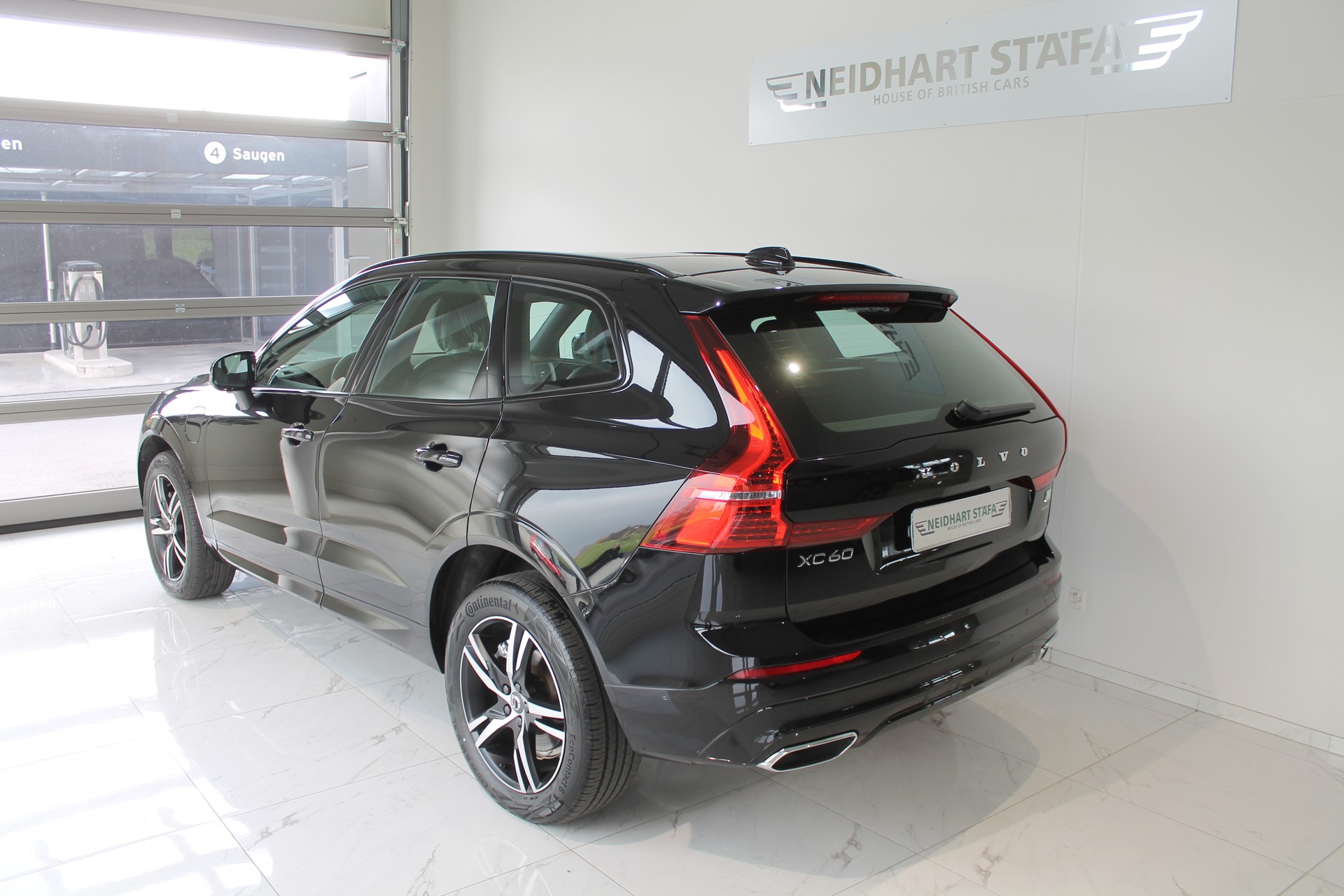 VOLVO XC60 T6 eAWD R-Design Geartronic-showroom-element-2