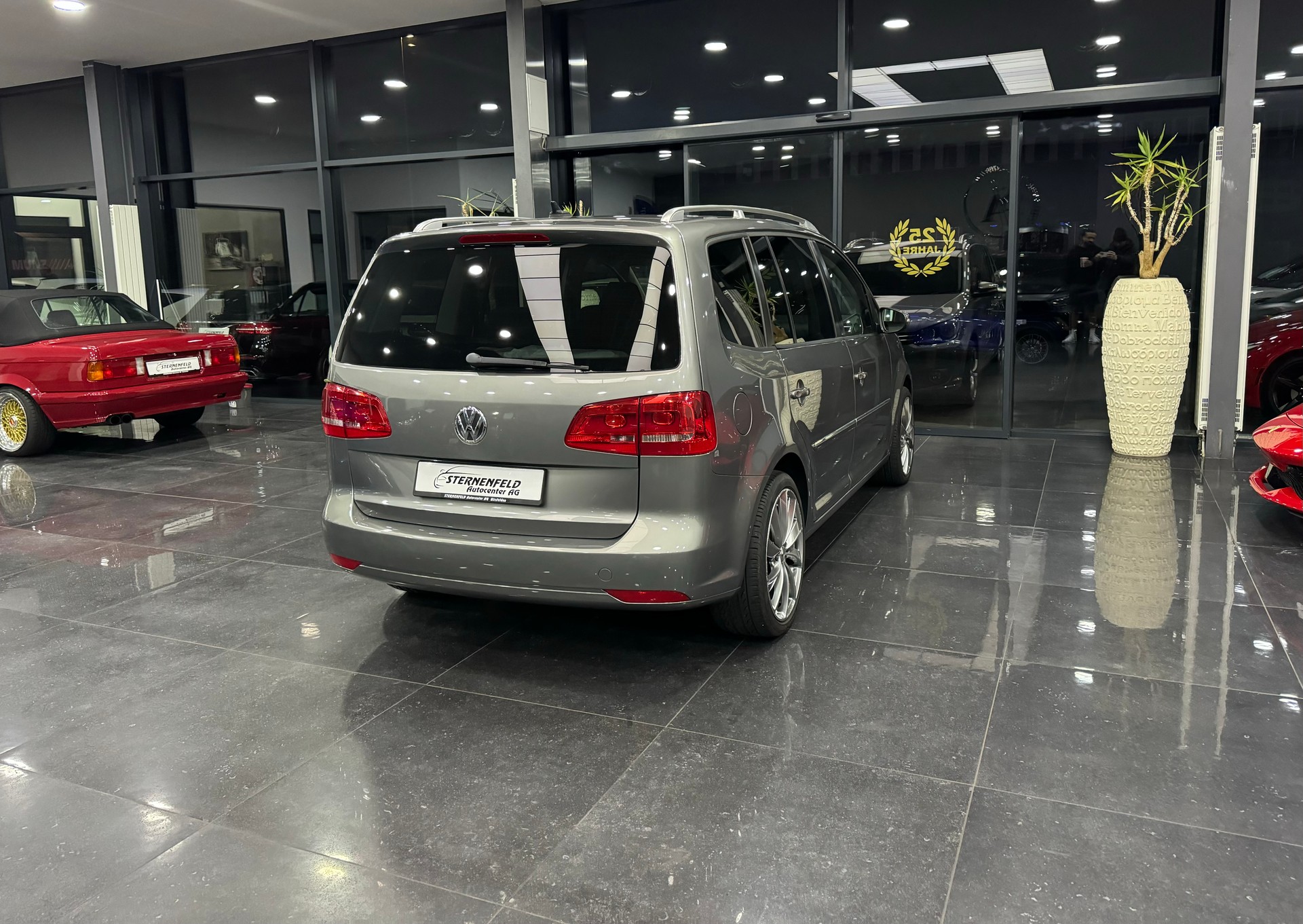VW Touran 1.4 TSI Highline DSG-image-3