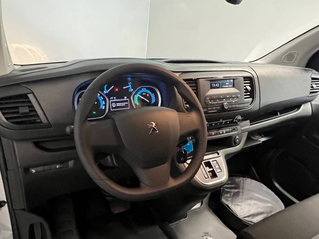 PEUGEOT Expert 75 KWh Standard-image-9