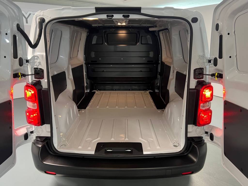 PEUGEOT Expert 75 KWh Standard-image-5