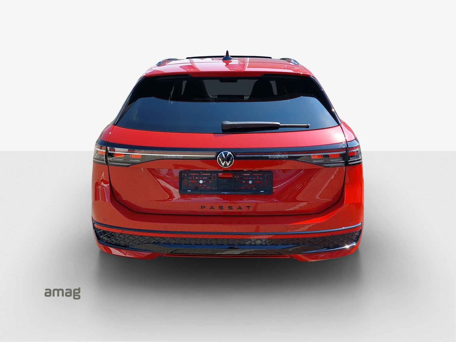 VW Passat Variant 1.5 TSI evo2 Plug-In- Hybrid R-Line DSG-showroom-element-3