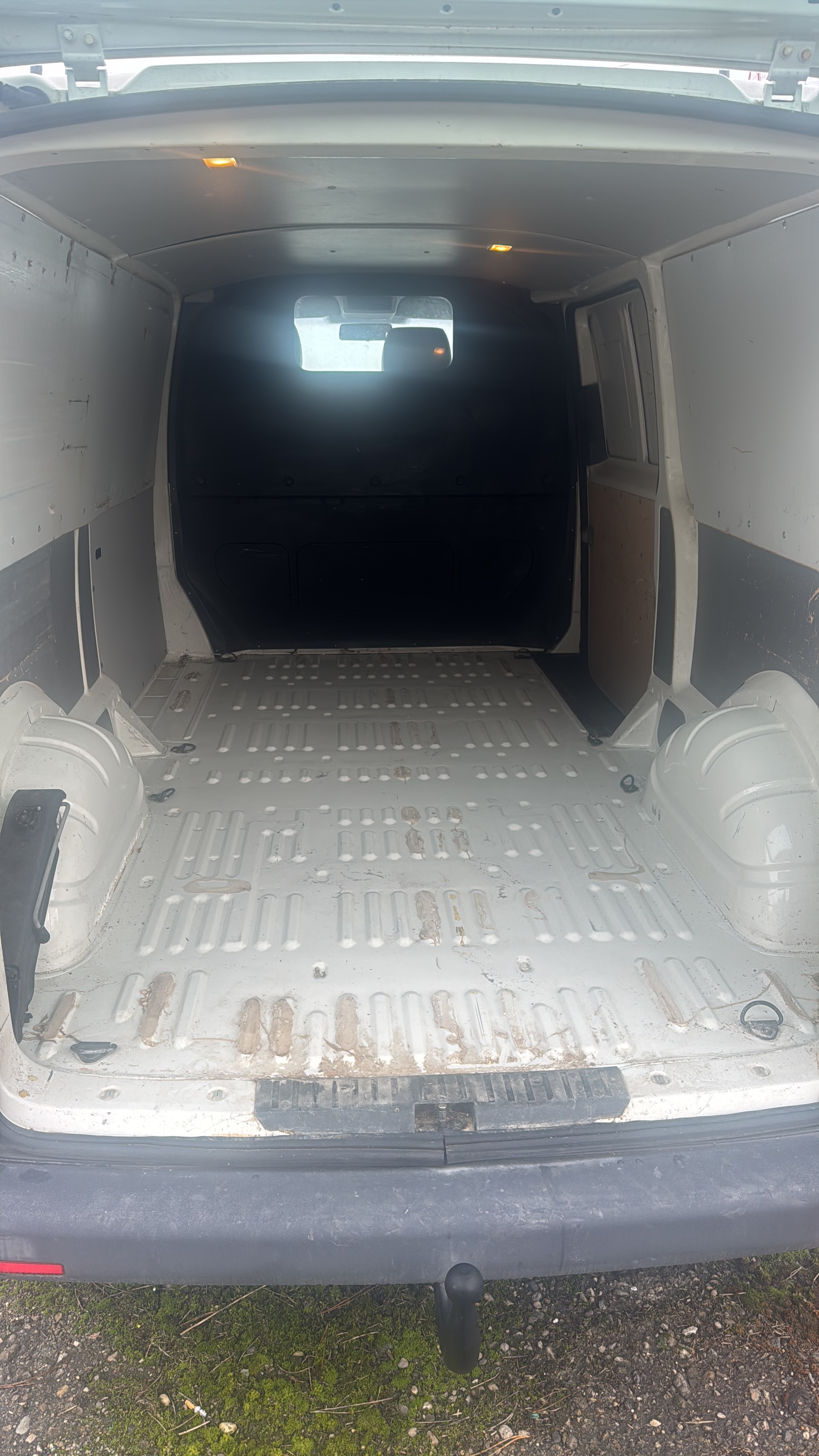 VW T5 2.5 TDI PD 4MOTION-image-8