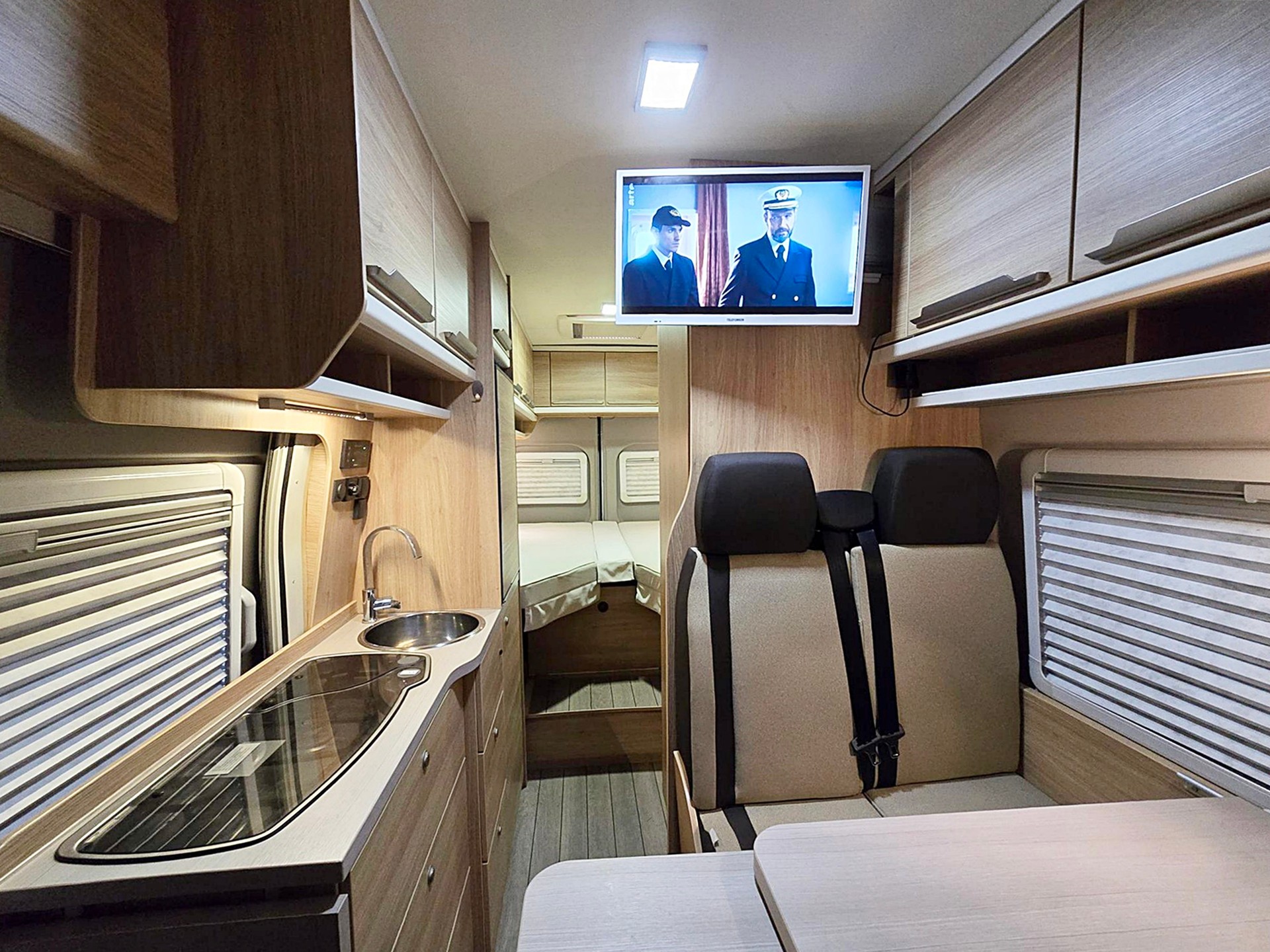 KNAUS BOX STAR FREEWAY 630 ME 2,3 DIESEL AUTOMAT HOCHDACH H3 FIAT DUCATO MJ 150-image-9