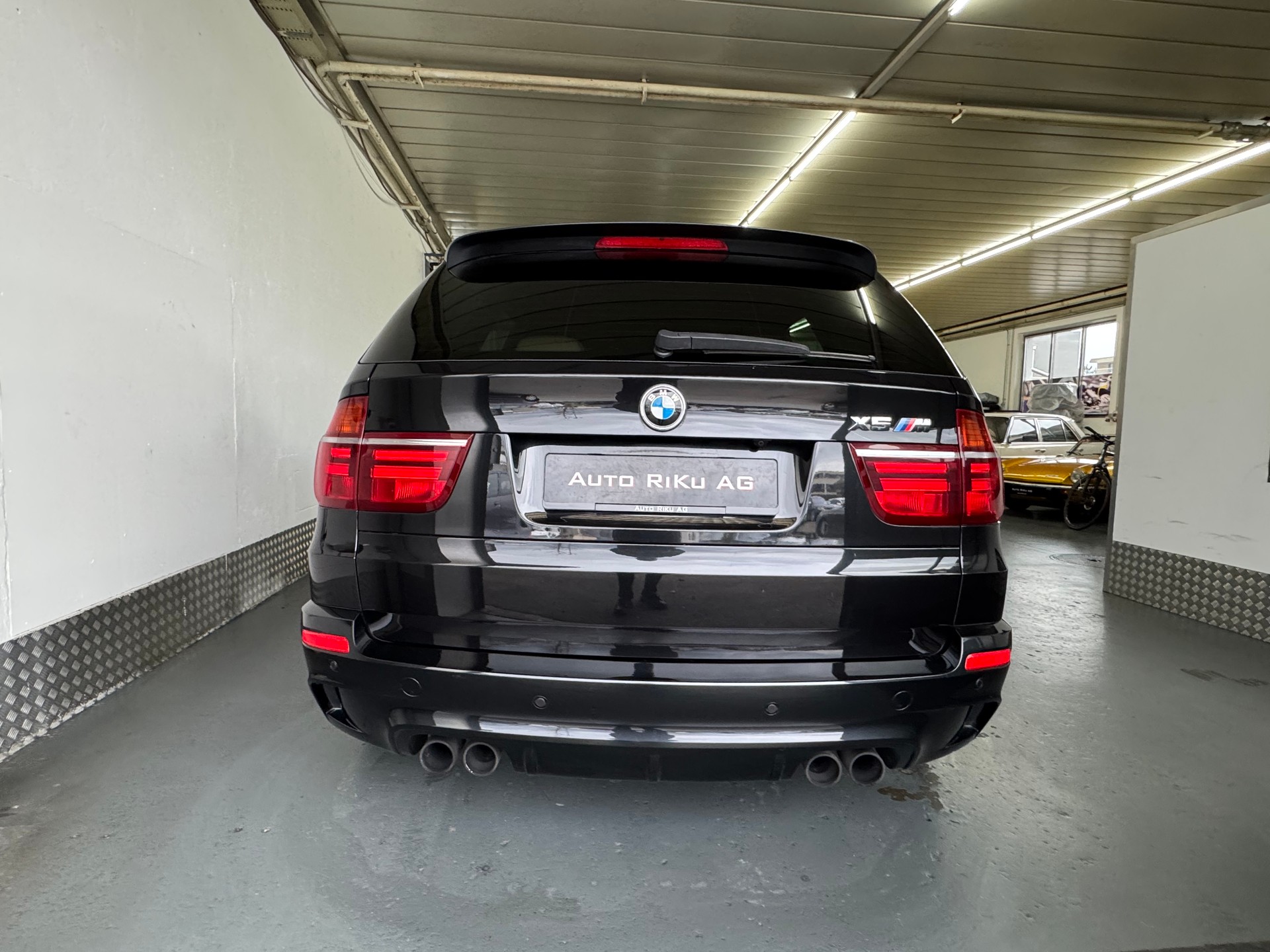 BMW X5 xDrive M Steptronic-image-12