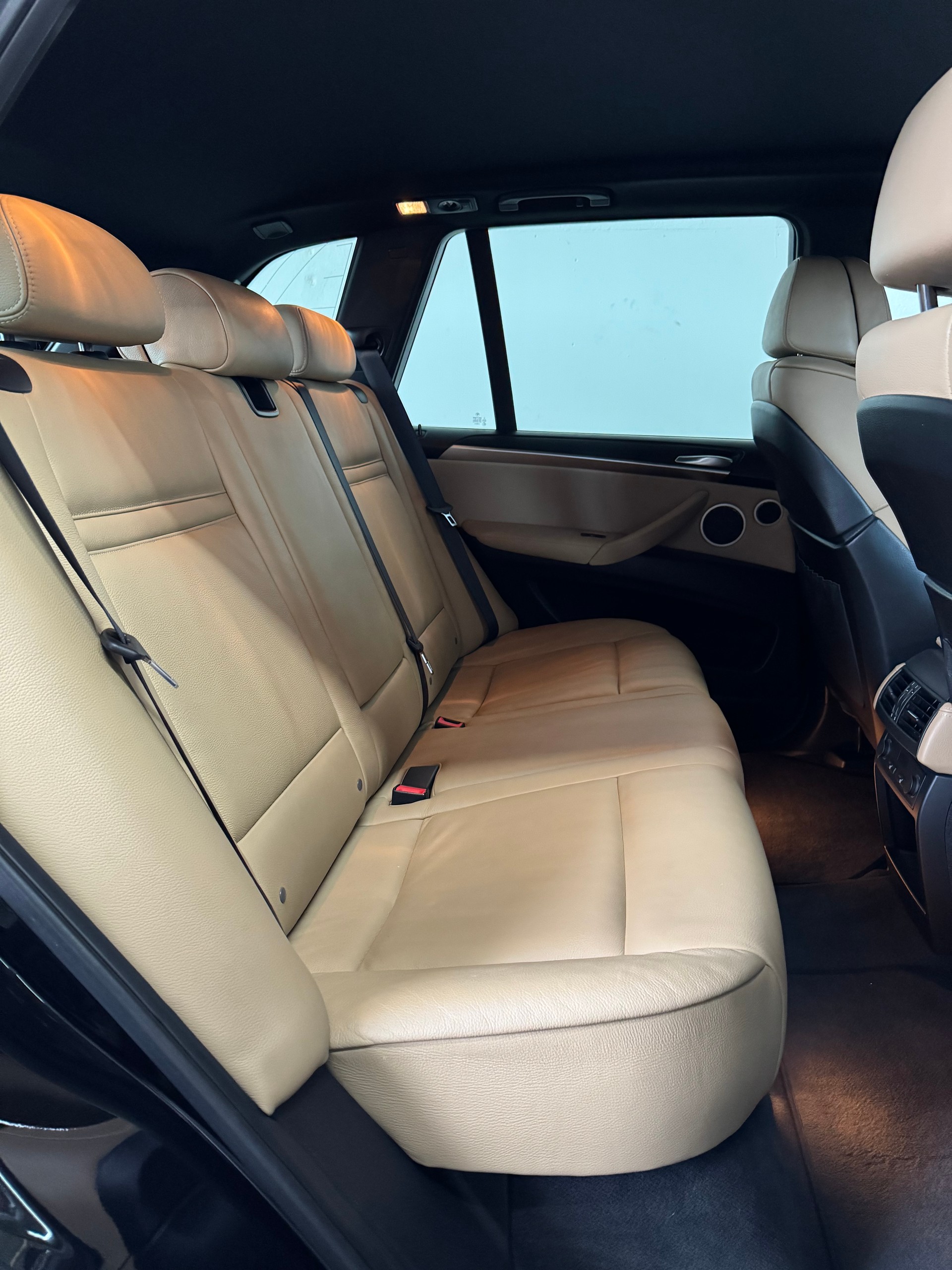 BMW X5 xDrive M Steptronic-image-21