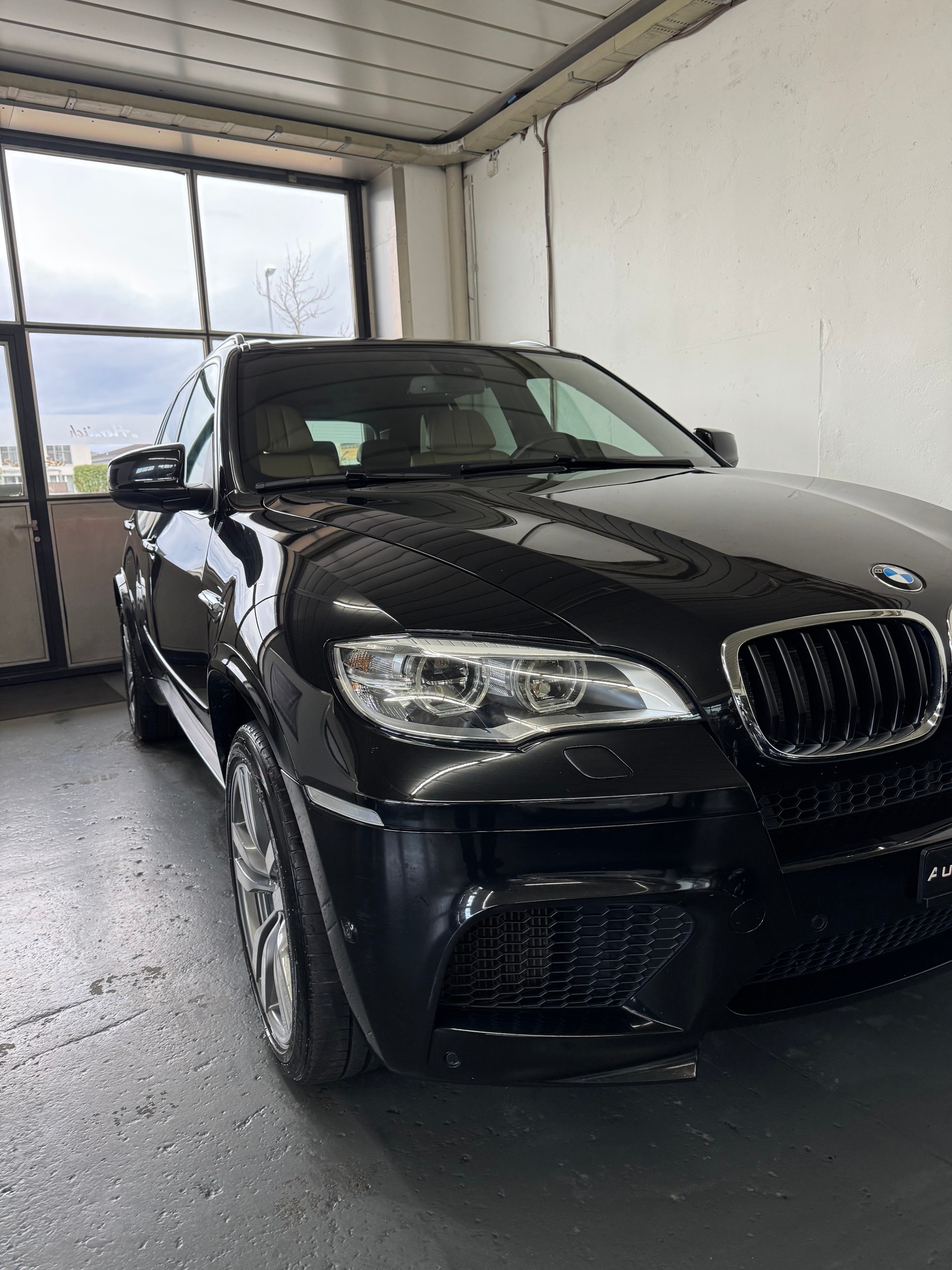 BMW X5 xDrive M Steptronic-image-2