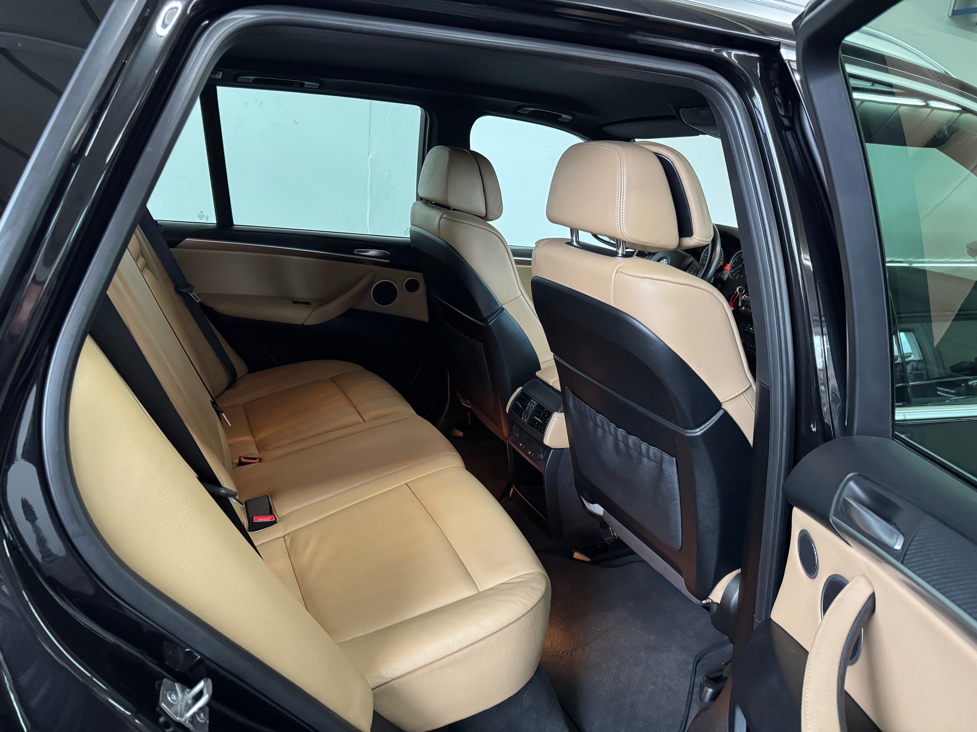 BMW X5 xDrive M Steptronic-image-22