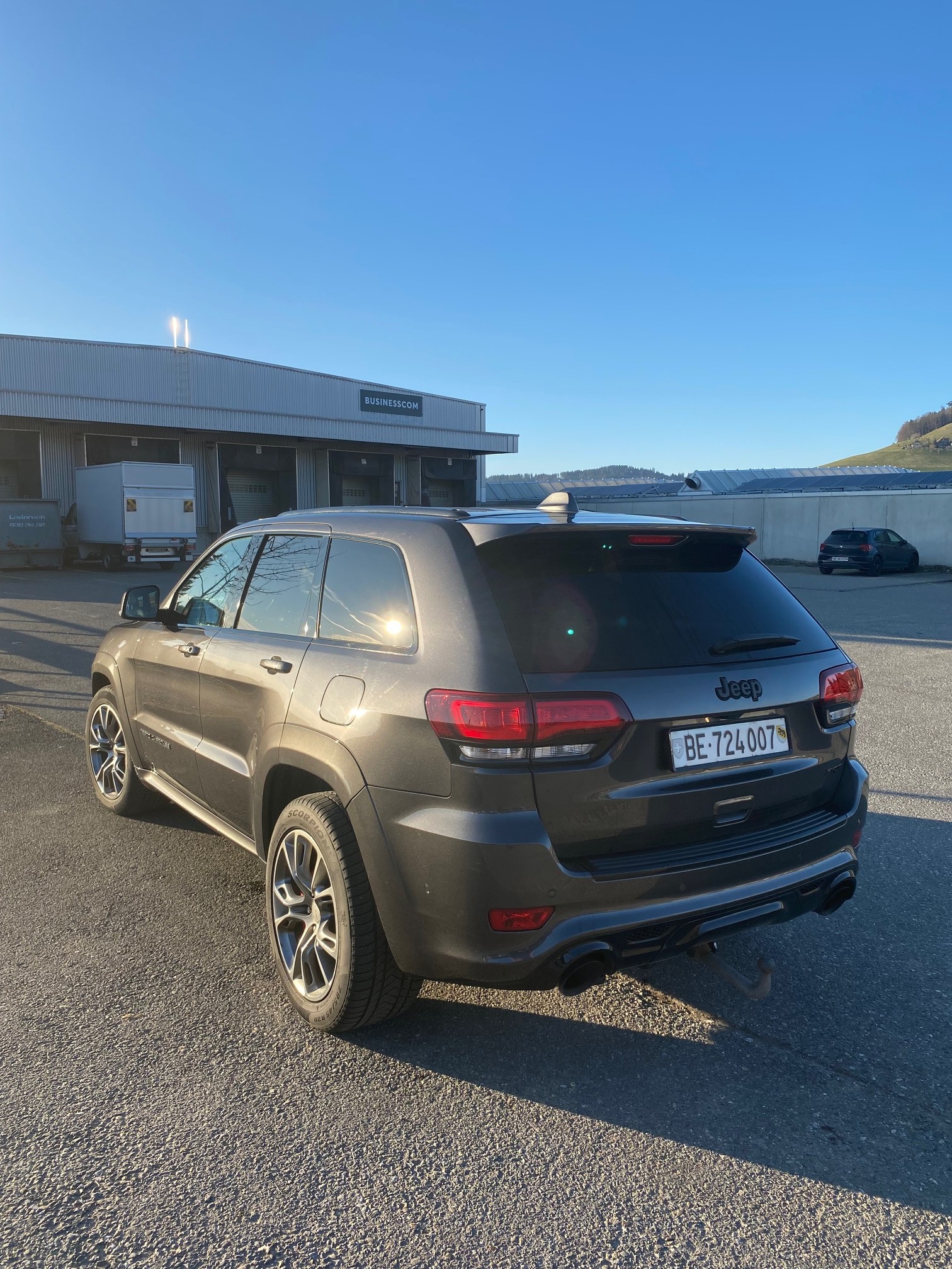 JEEP Grand Cherokee 6.4 V8 HEMI SRT8 Automatic-image-5