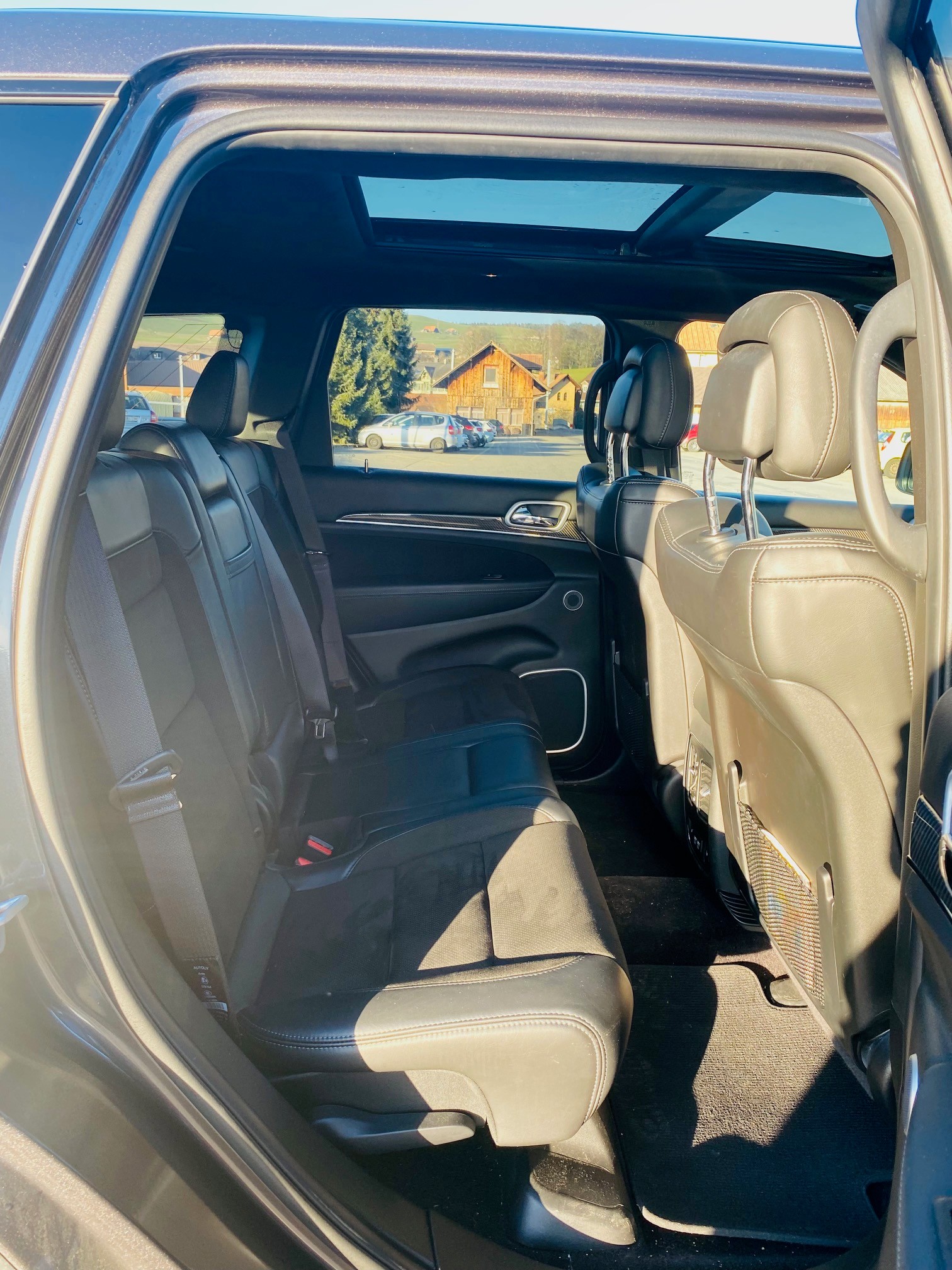 JEEP Grand Cherokee 6.4 V8 HEMI SRT8 Automatic-image-7