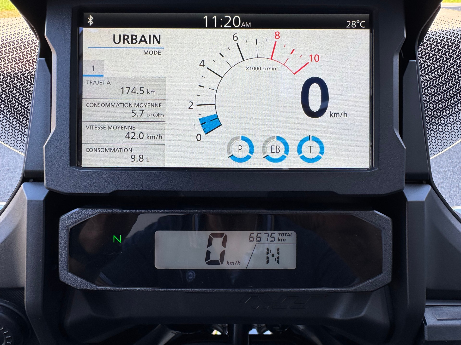 HONDA NT 1100-image-10