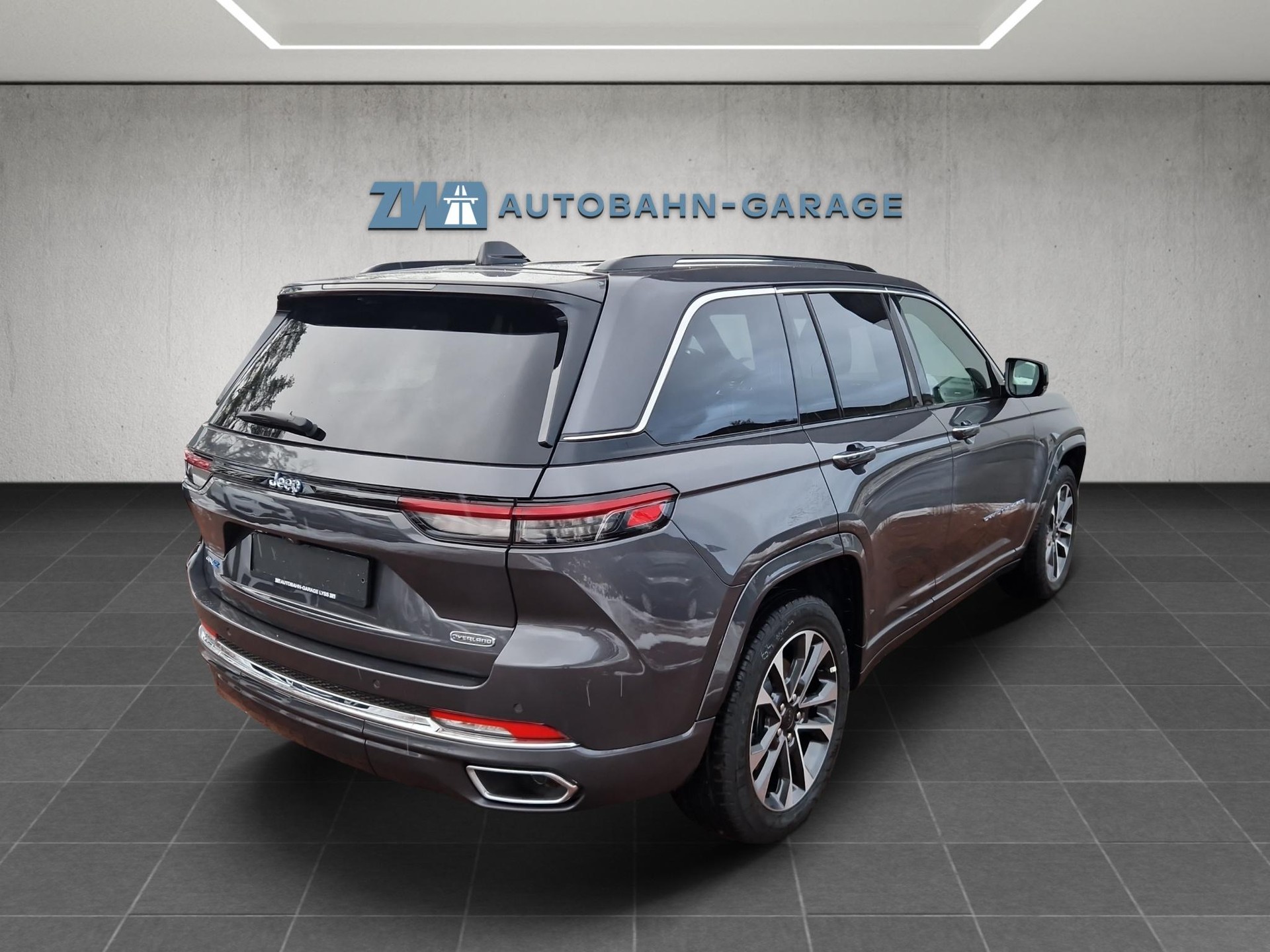 JEEP Grand Cherokee 2.0 Turbo Overland 4xe-image-4