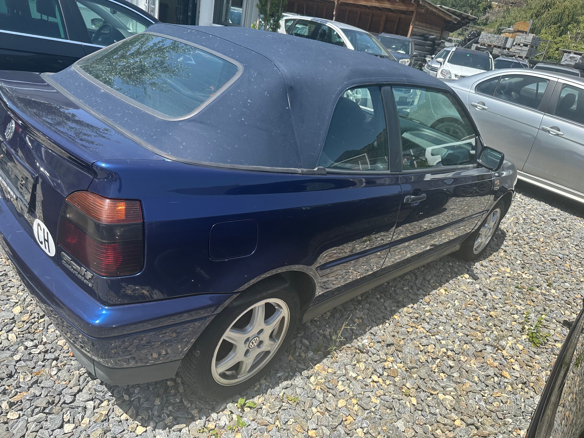 VW Golf Cabriolet 2000 Avantgarde-image-9