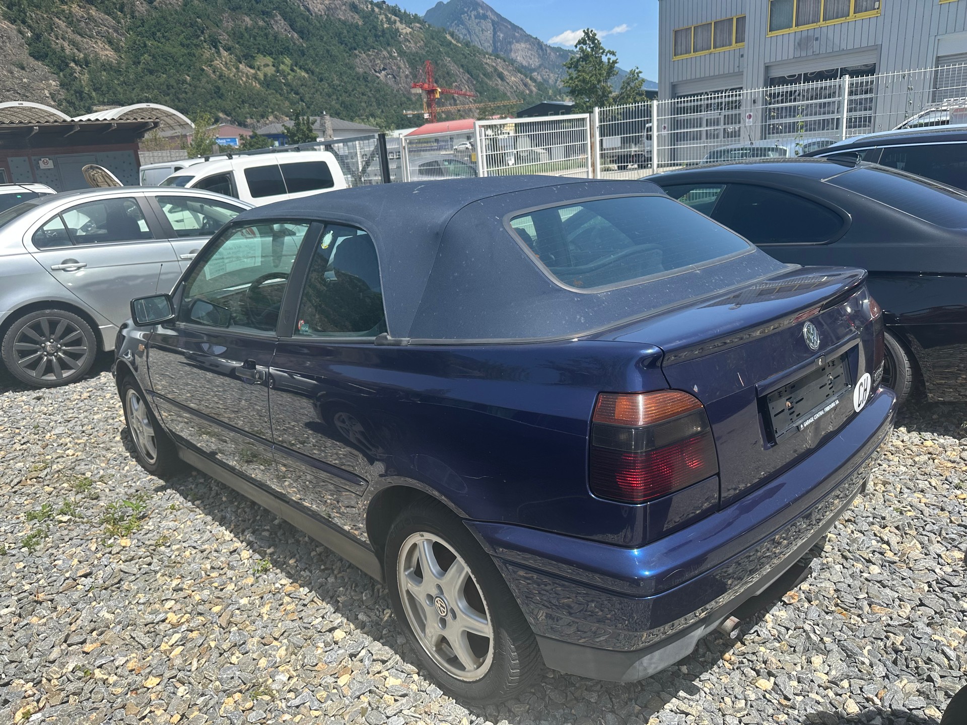 VW Golf Cabriolet 2000 Avantgarde-image-11