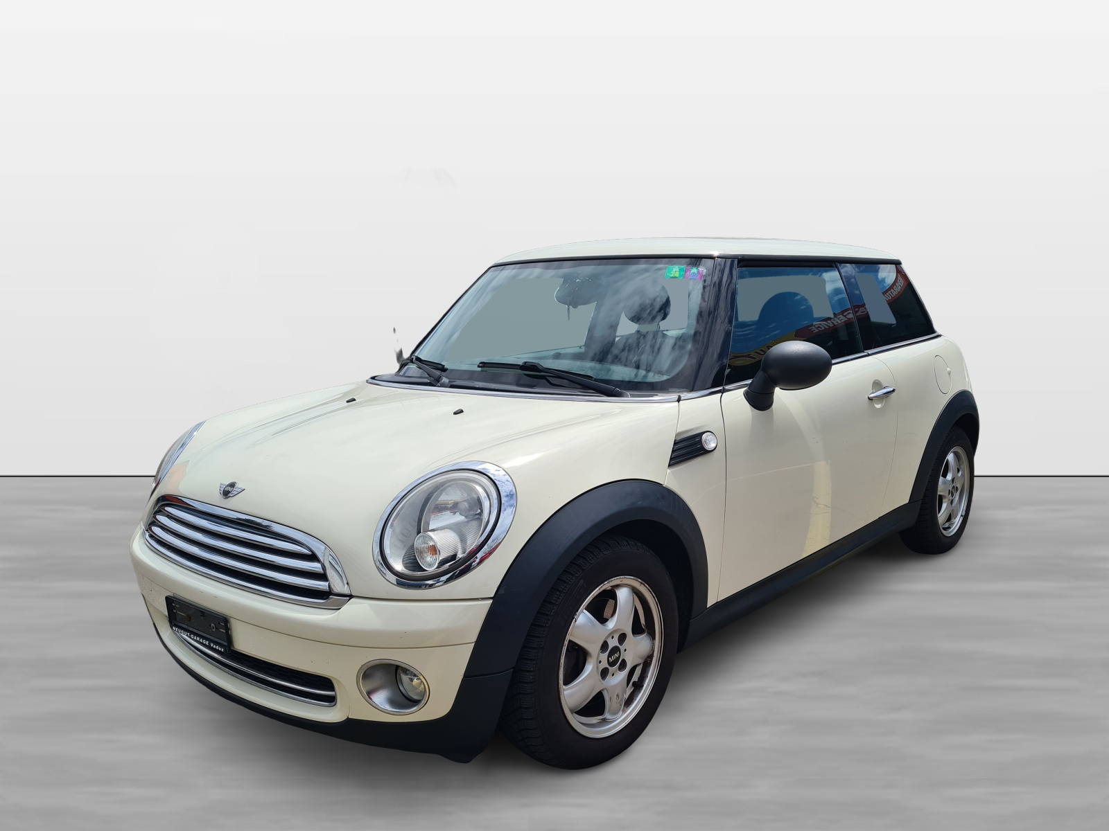 MINI One-image-2