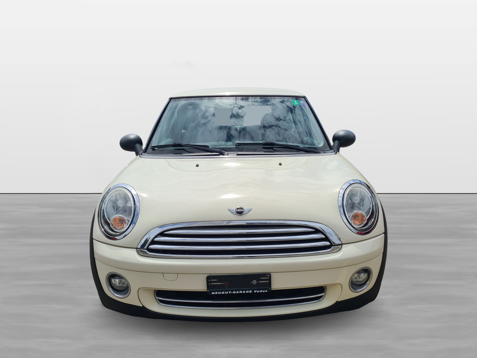 MINI One-image-1