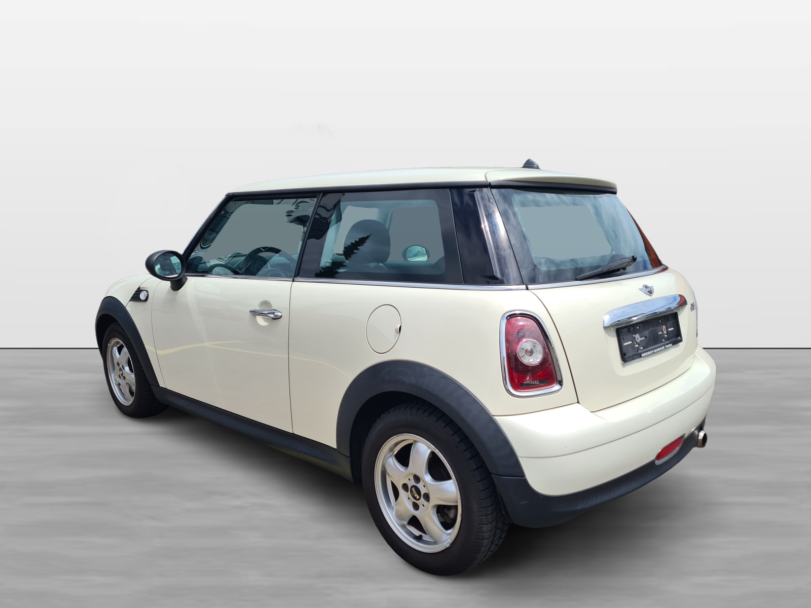 MINI One-image-4