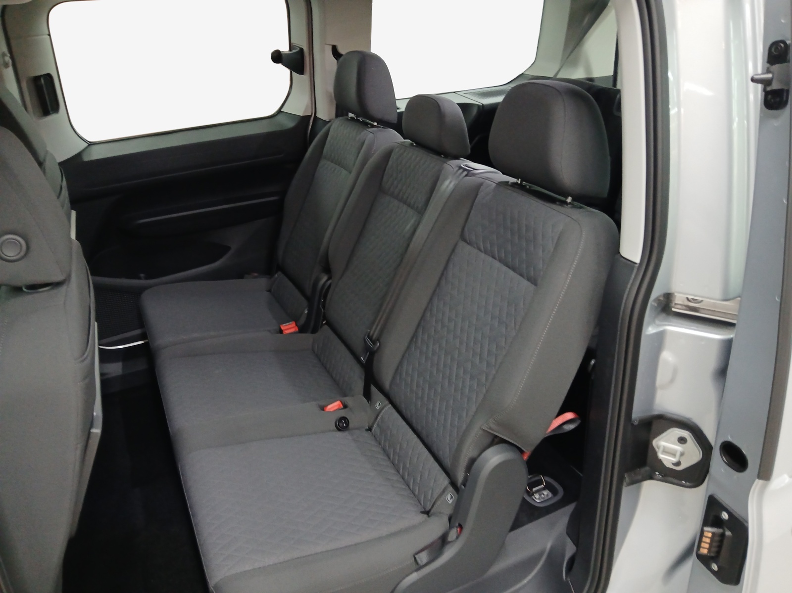 VW Caddy Maxi 2.0 TDI Life DSG-image-11