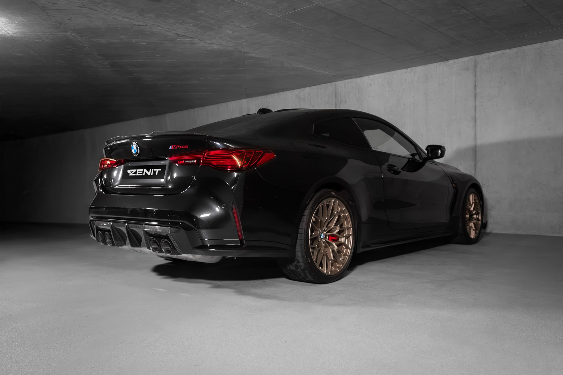 BMW M4 CS Coupé-image-4