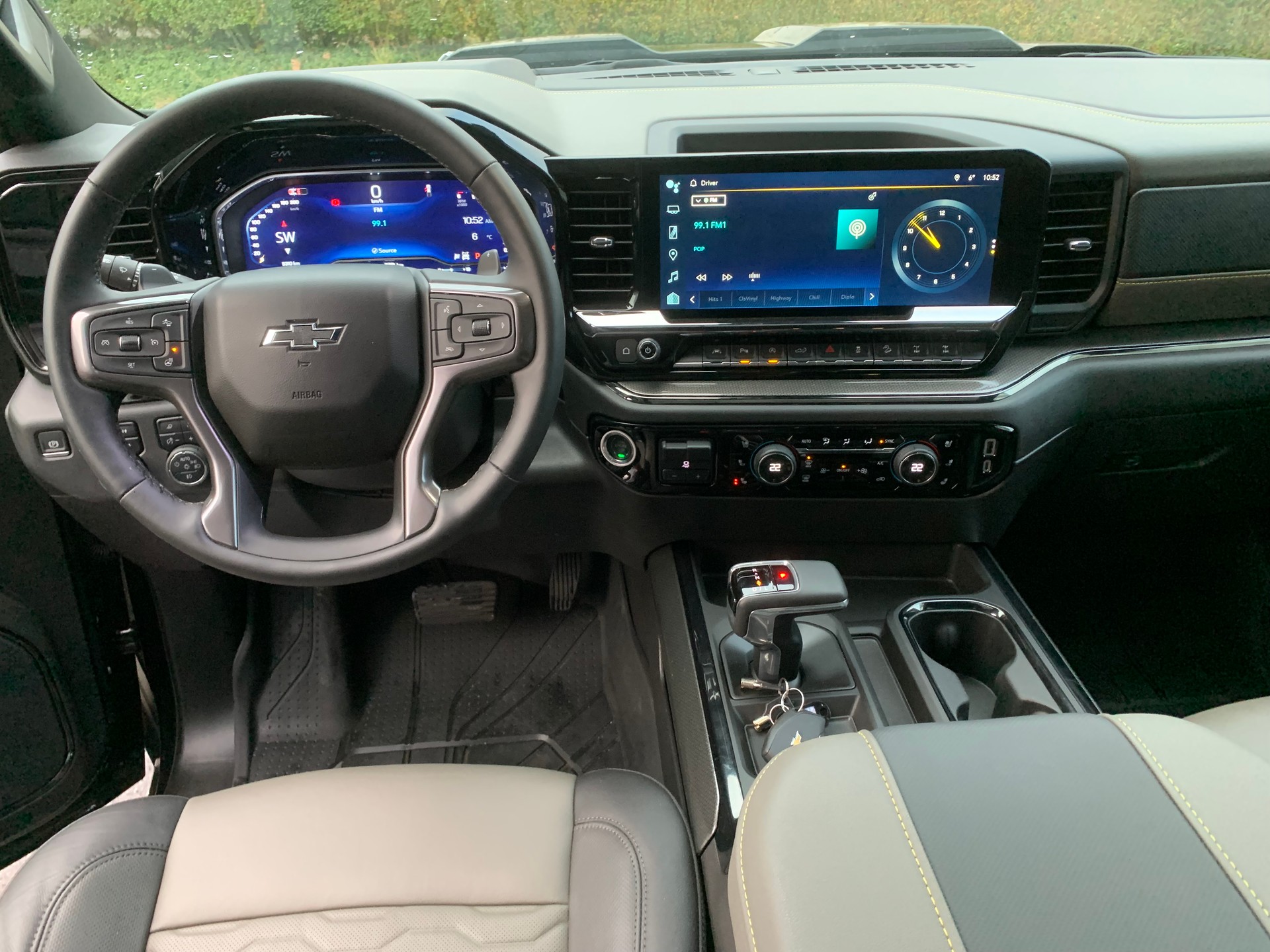 CHEVROLET Silverado Crew Cab 1500 ZR2 6.2l V8 4WD MY25-image-7