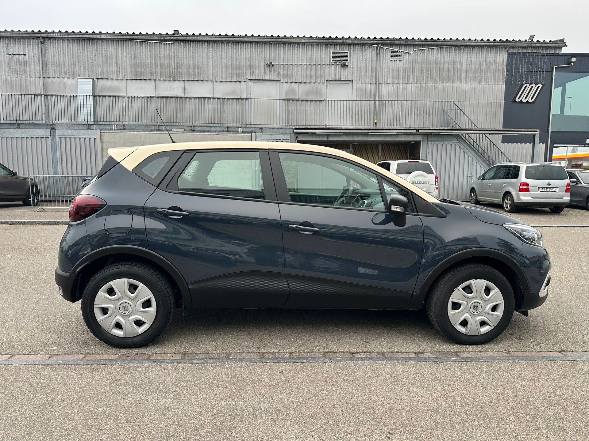 RENAULT Captur 0.9 12V Life-image-4