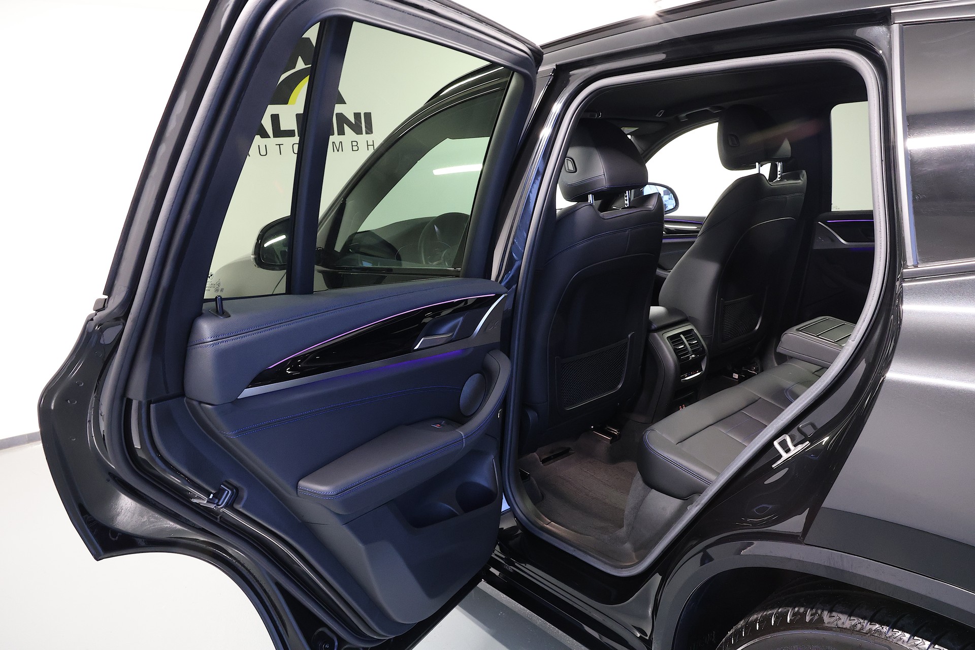 BMW X3 M40d 48V Steptronic-image-13