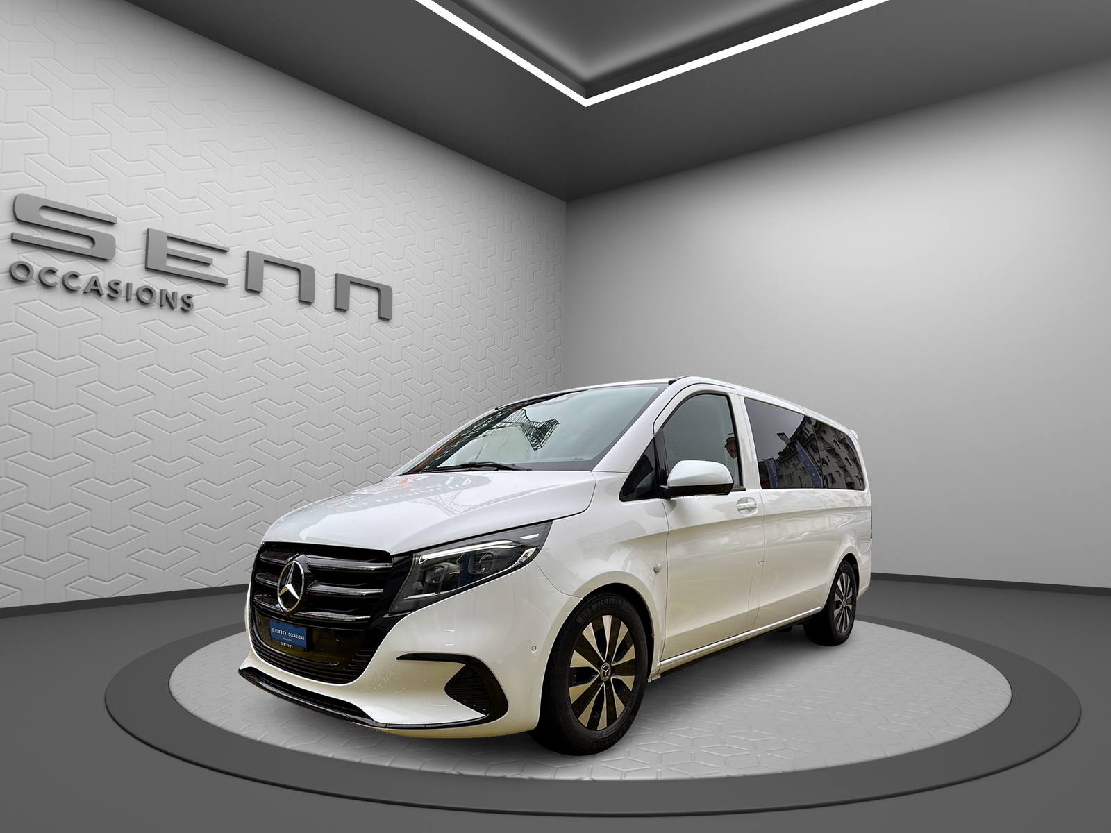 MERCEDES-BENZ Vito 124 CDI Lang Select Tourer 9G-Tronic