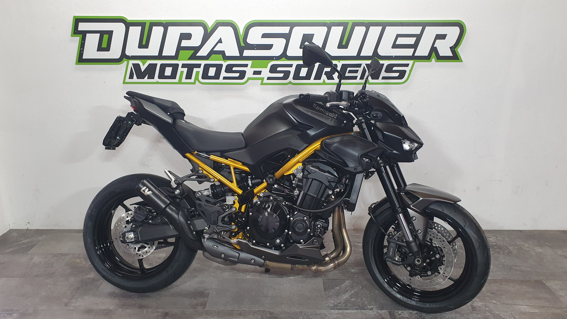 KAWASAKI Z 900