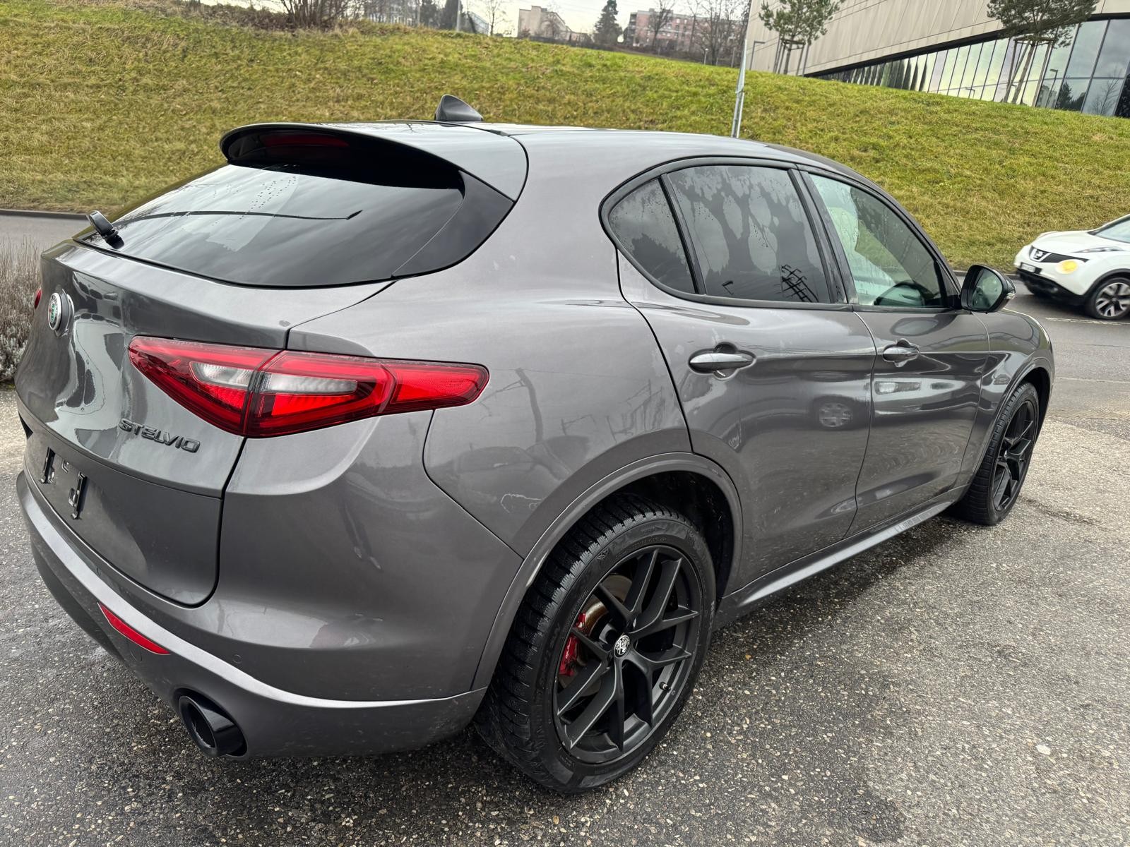 ALFA ROMEO Stelvio 2.0 TI Q4 Automatic-image-3
