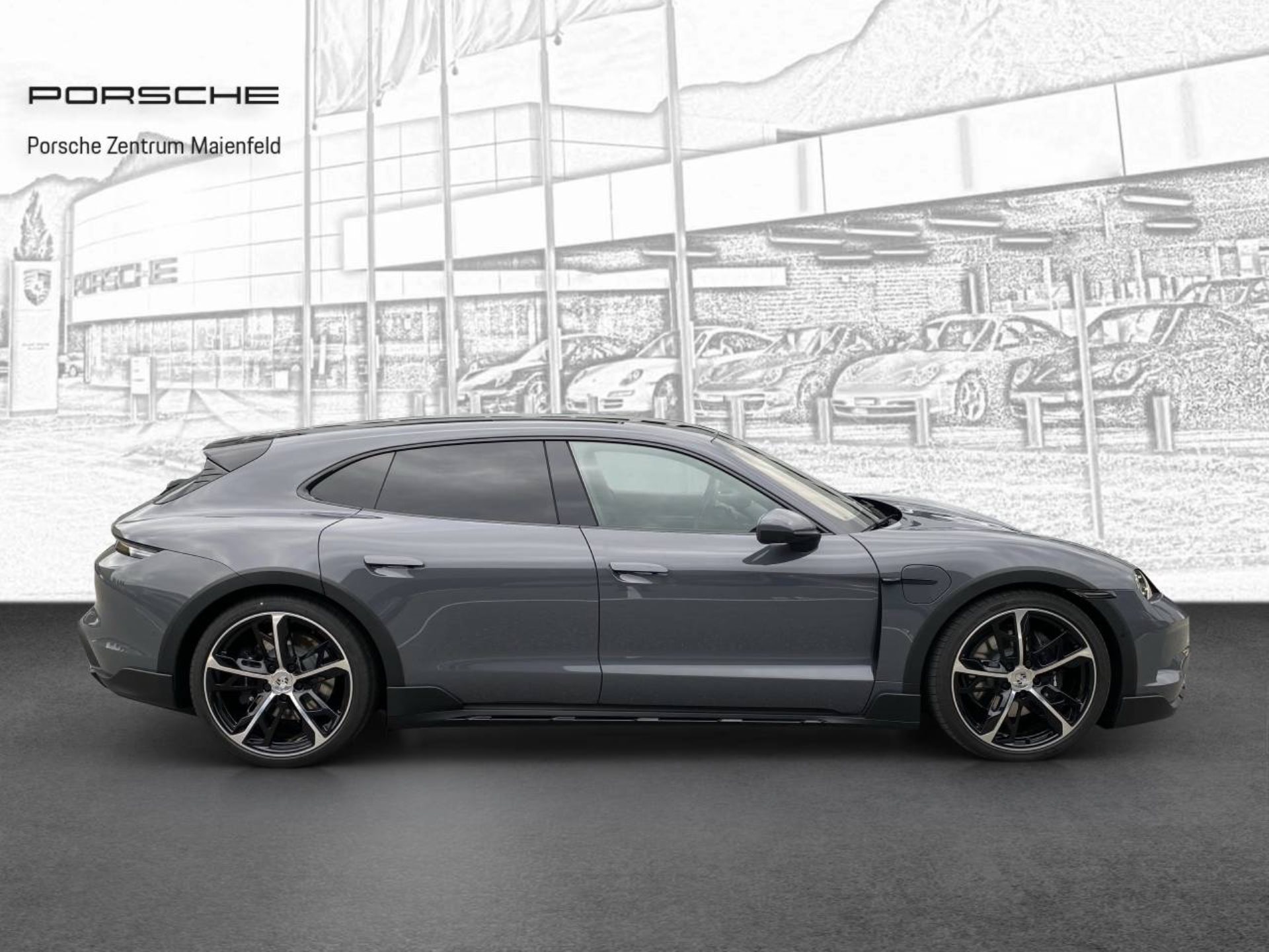 PORSCHE Taycan 4 Cross Turismo-image-8