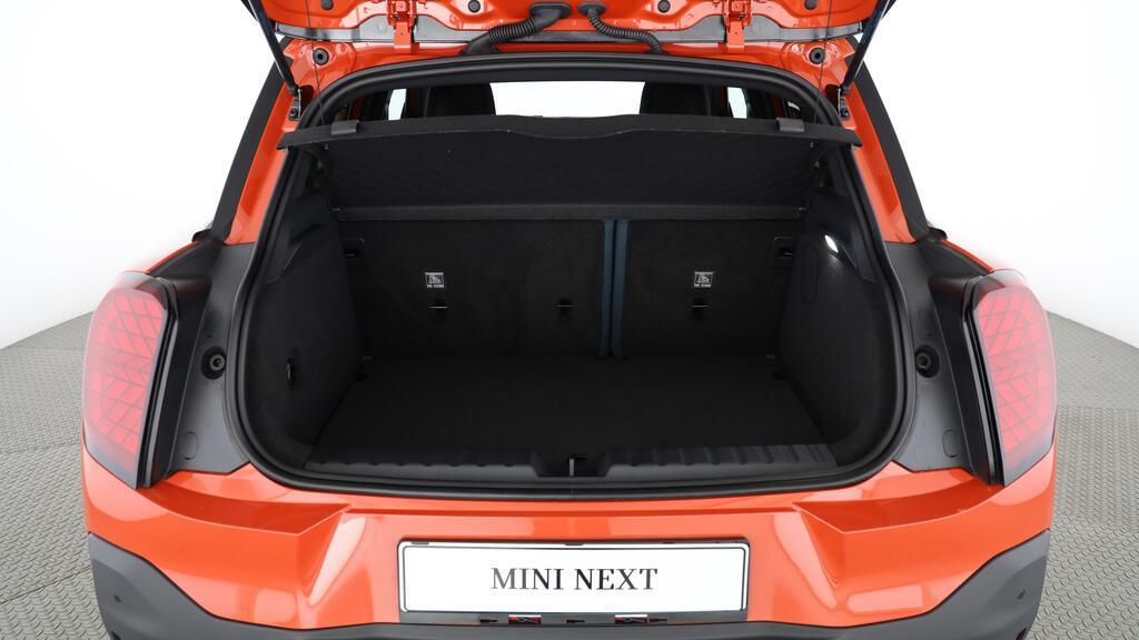 MINI Aceman E-image-19
