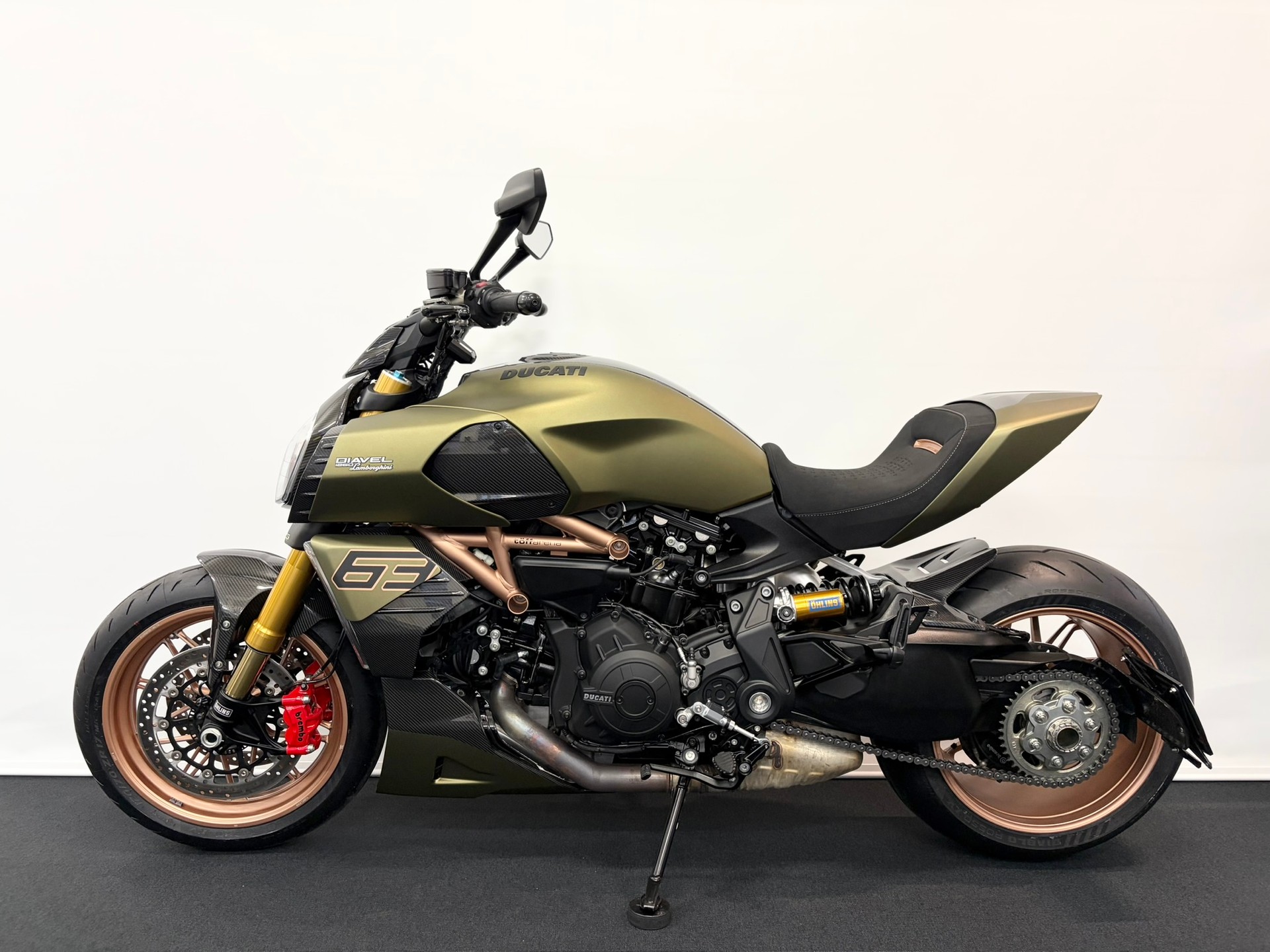 DUCATI Diavel 1260 S-showroom-element-2