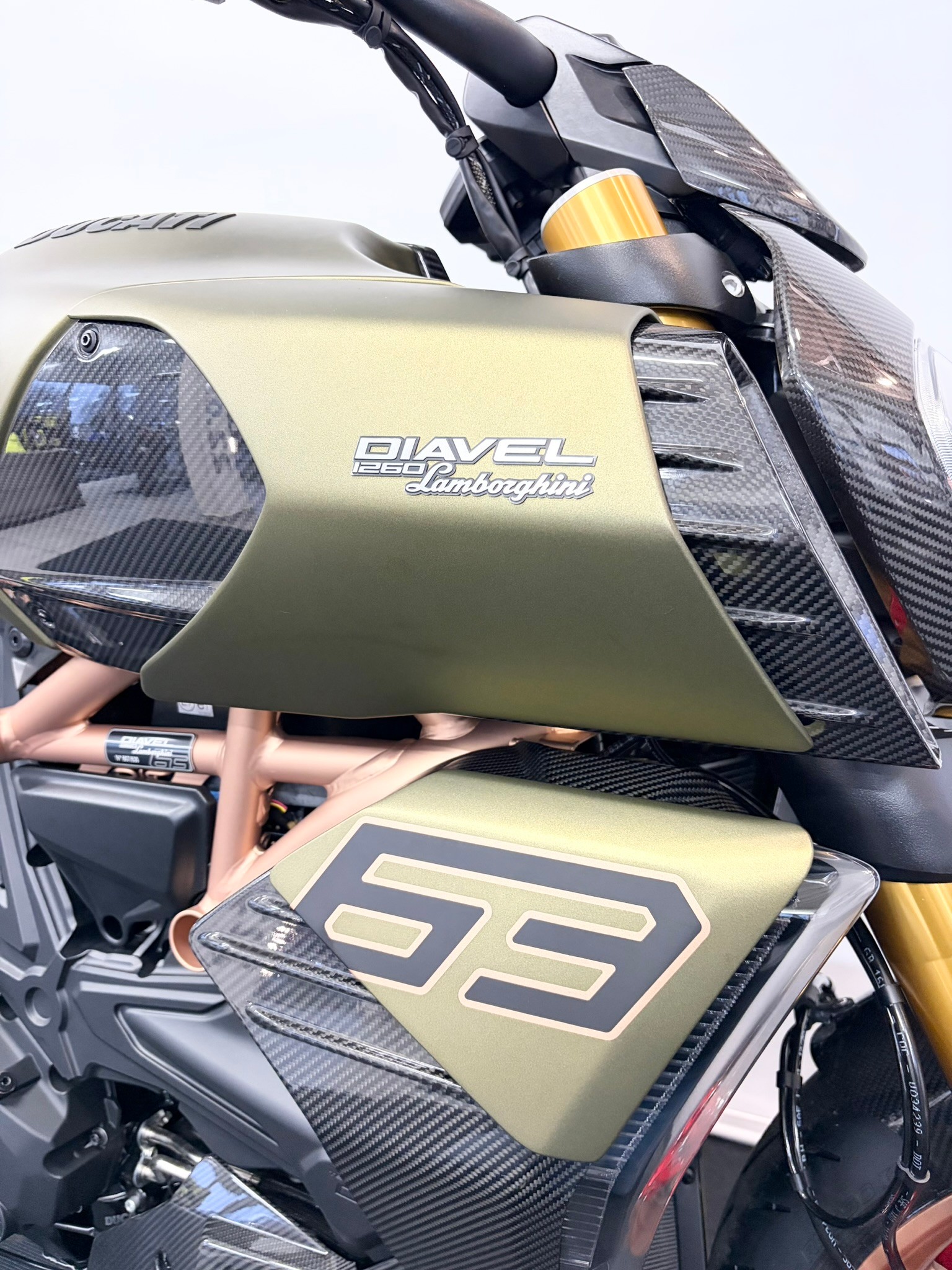 DUCATI Diavel 1260 S-image-5